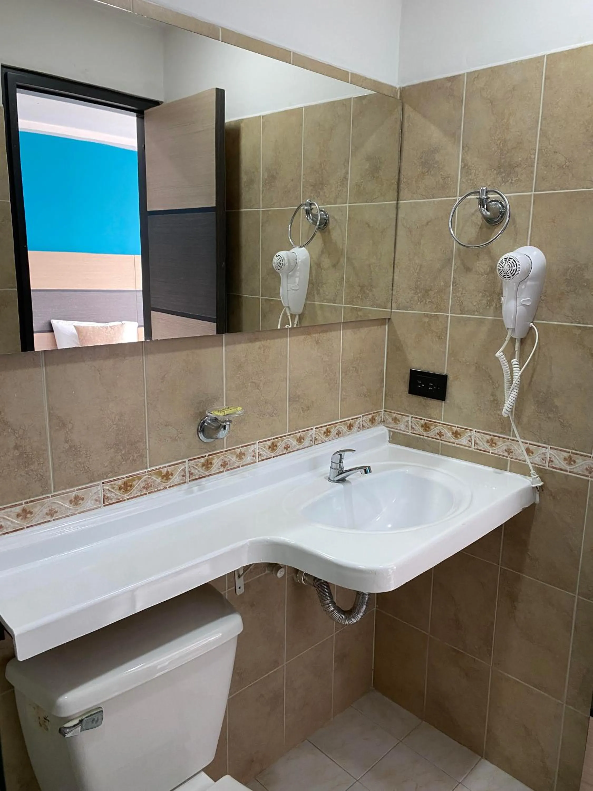 Bathroom in Hotel Plaza Real Ocaña