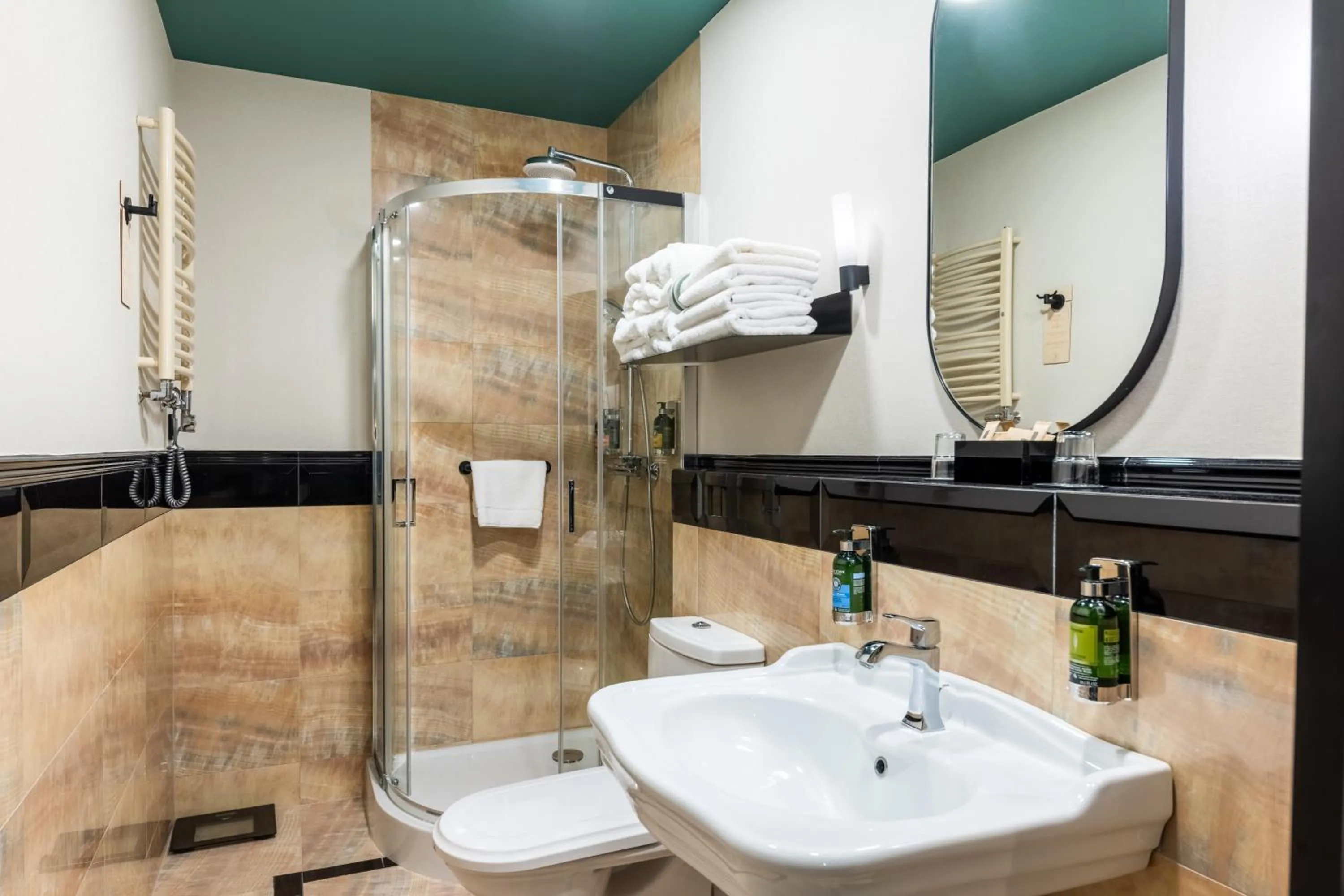 Shower in Rezydent Hotel Sopot - MGallery Collection