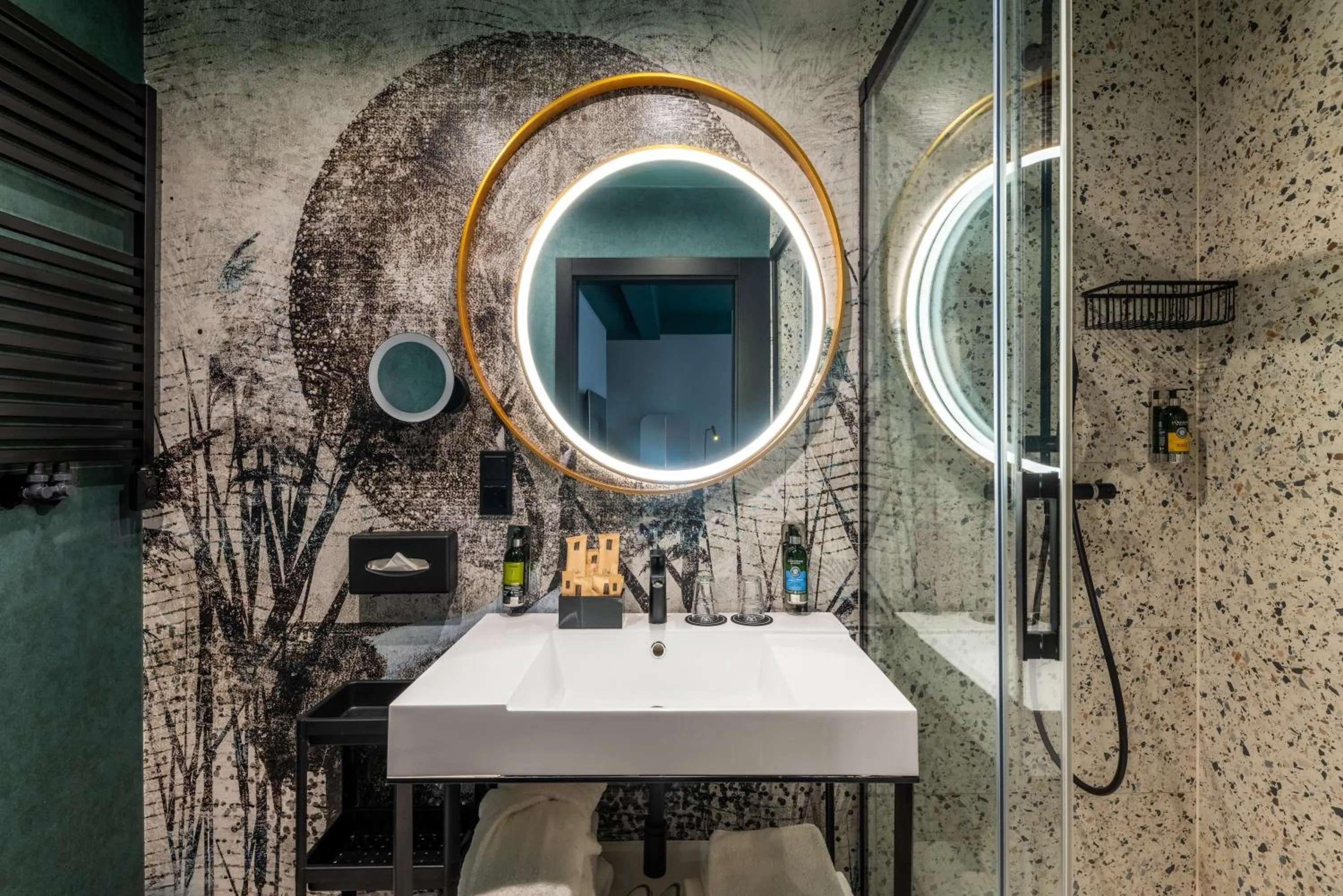 Shower in Rezydent Hotel Sopot - MGallery Collection