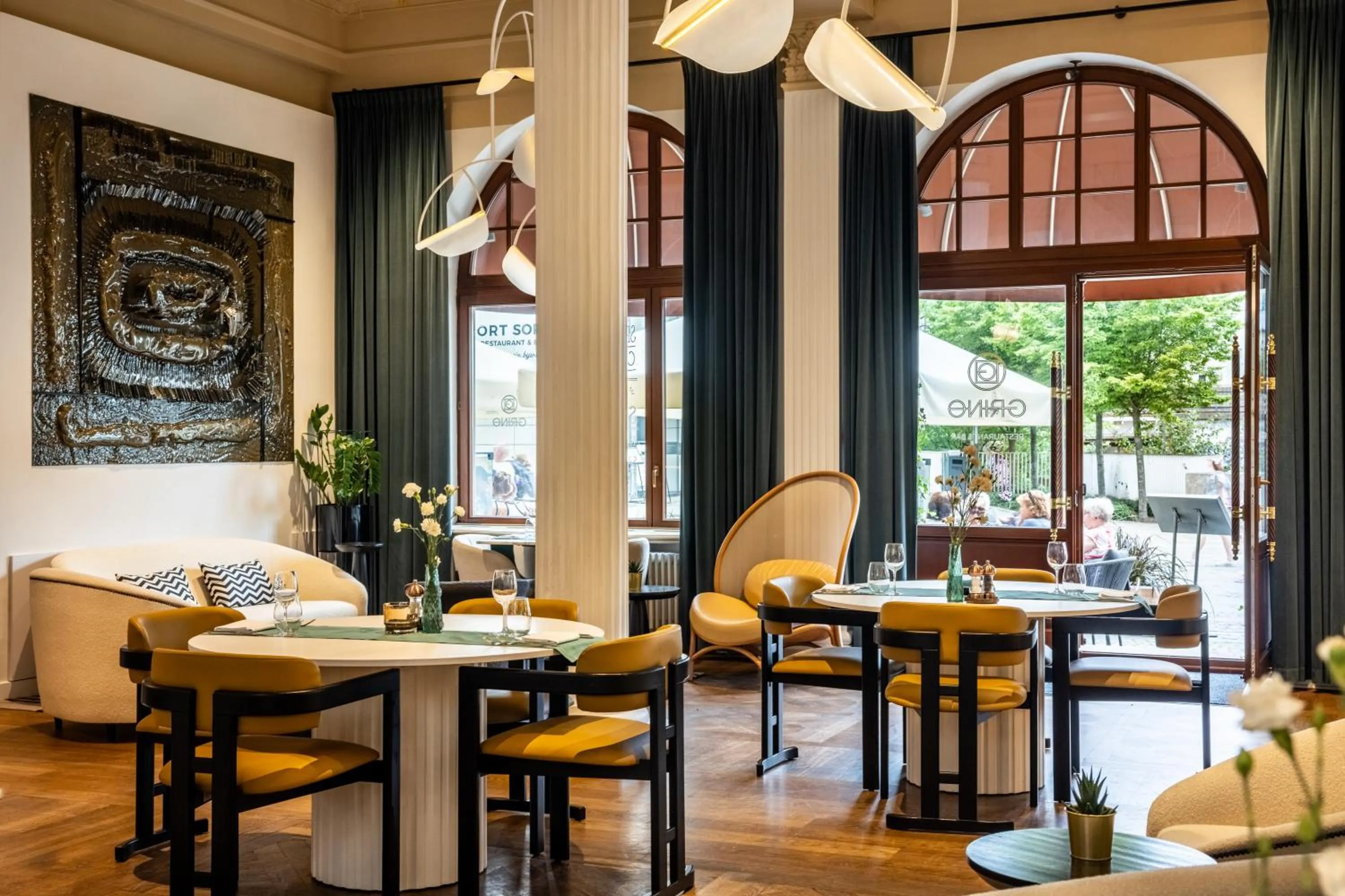 Restaurant/places to eat in Rezydent Hotel Sopot - MGallery Collection