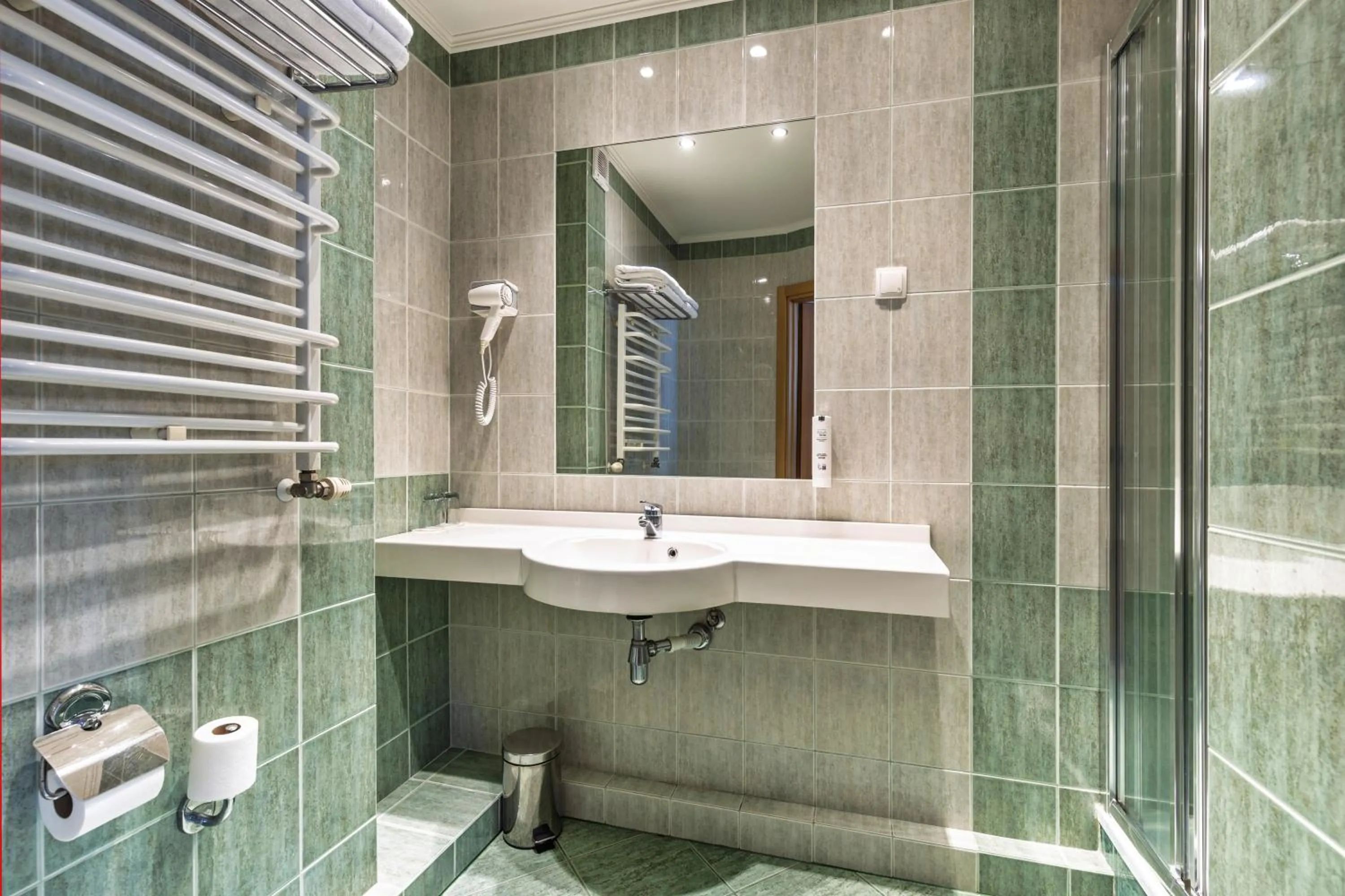 Shower in Hotel Bartan Gdansk Seaside