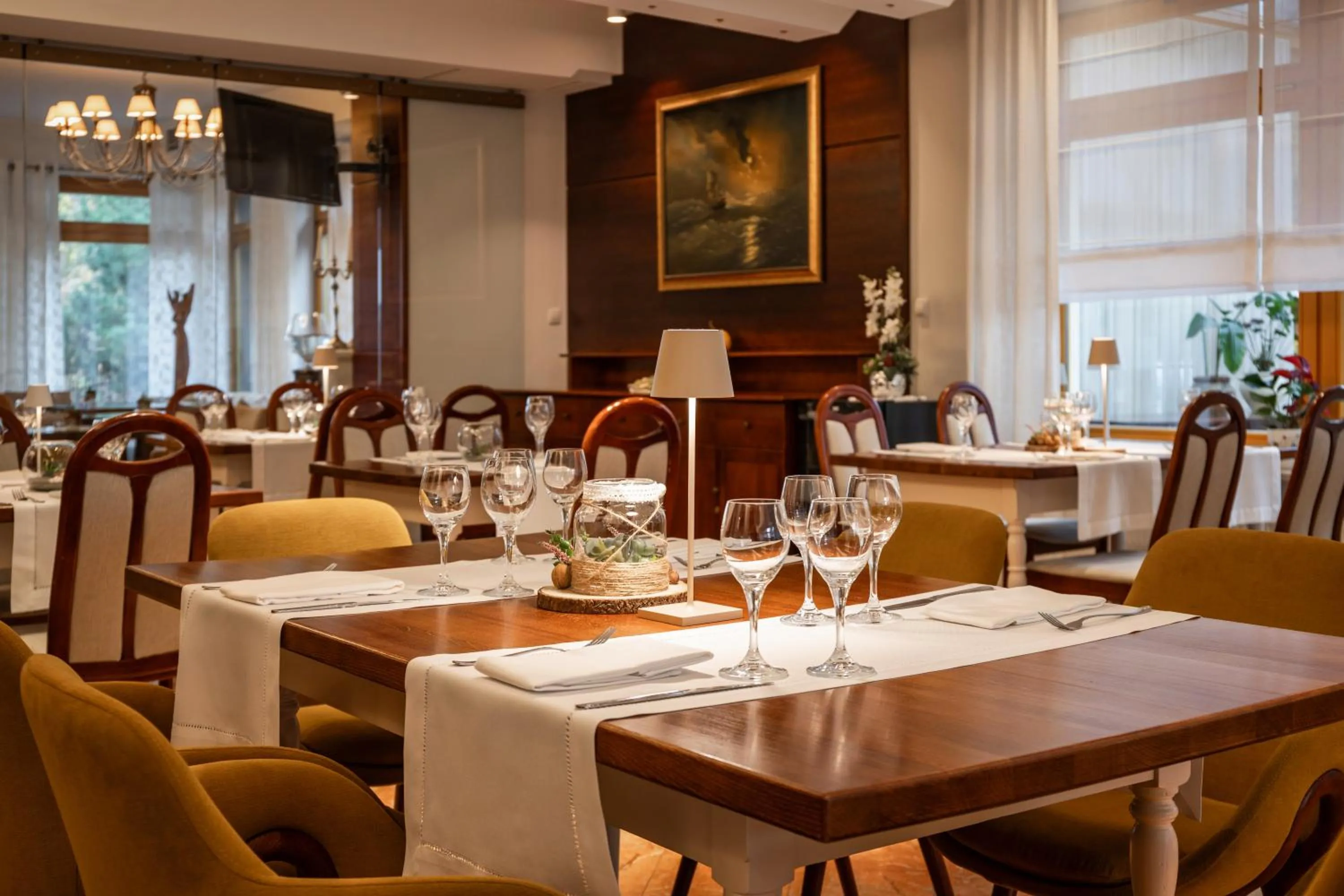 Restaurant/places to eat in Hotel Bartan Gdansk Seaside