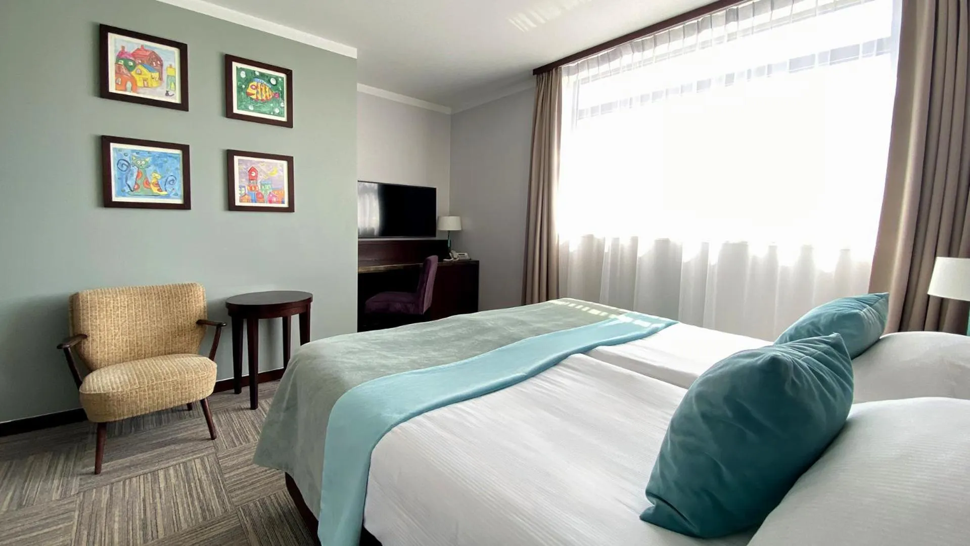 Bed in Europeum Hotel