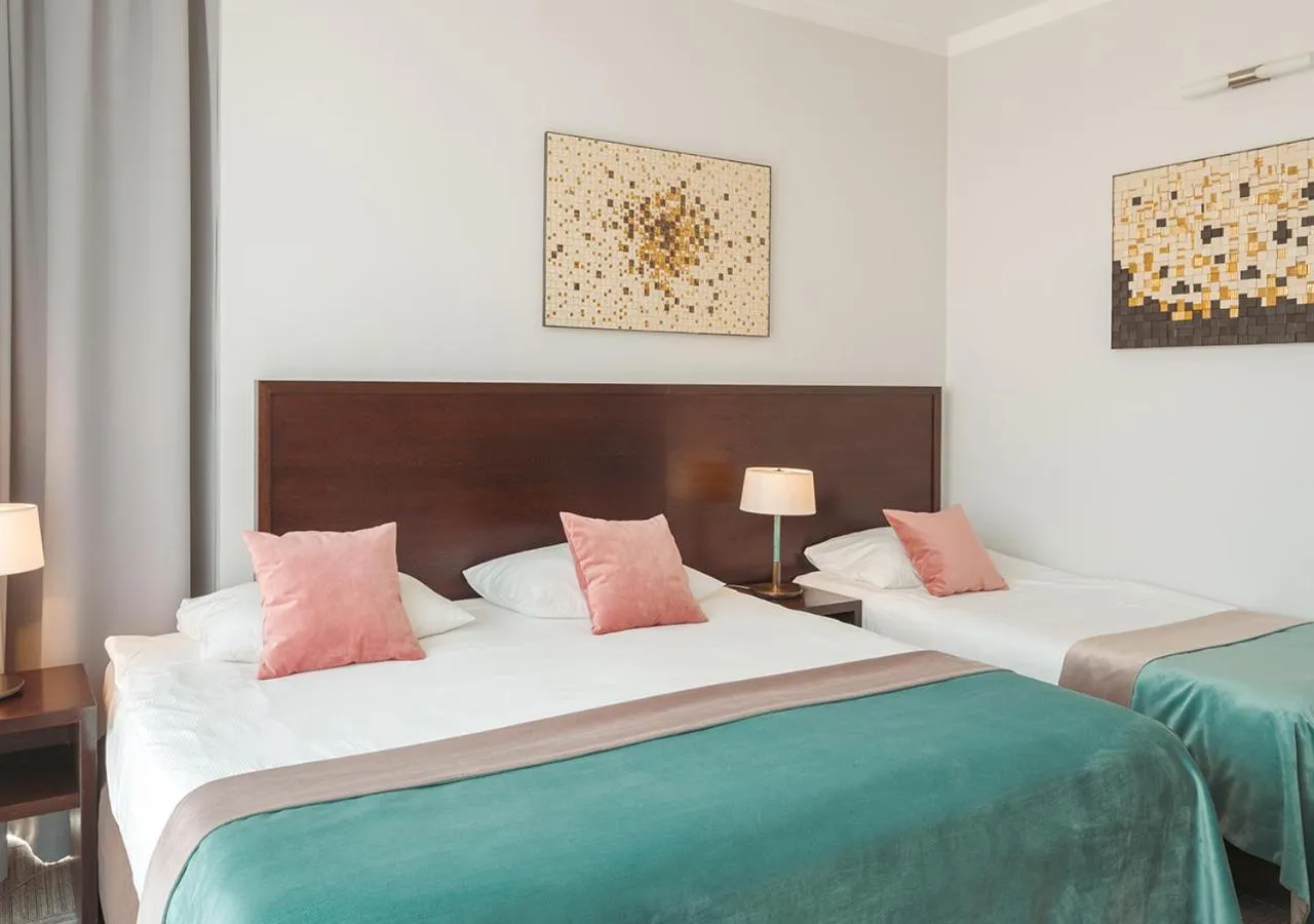 Bed in Europeum Hotel