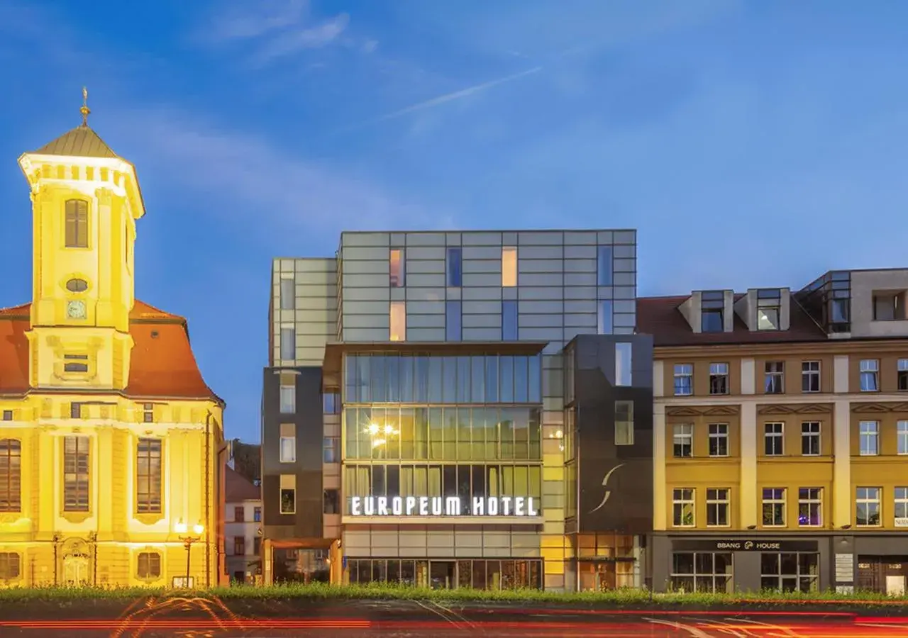Facade/entrance in Europeum Hotel Facade/entrance in Europeum Hotel