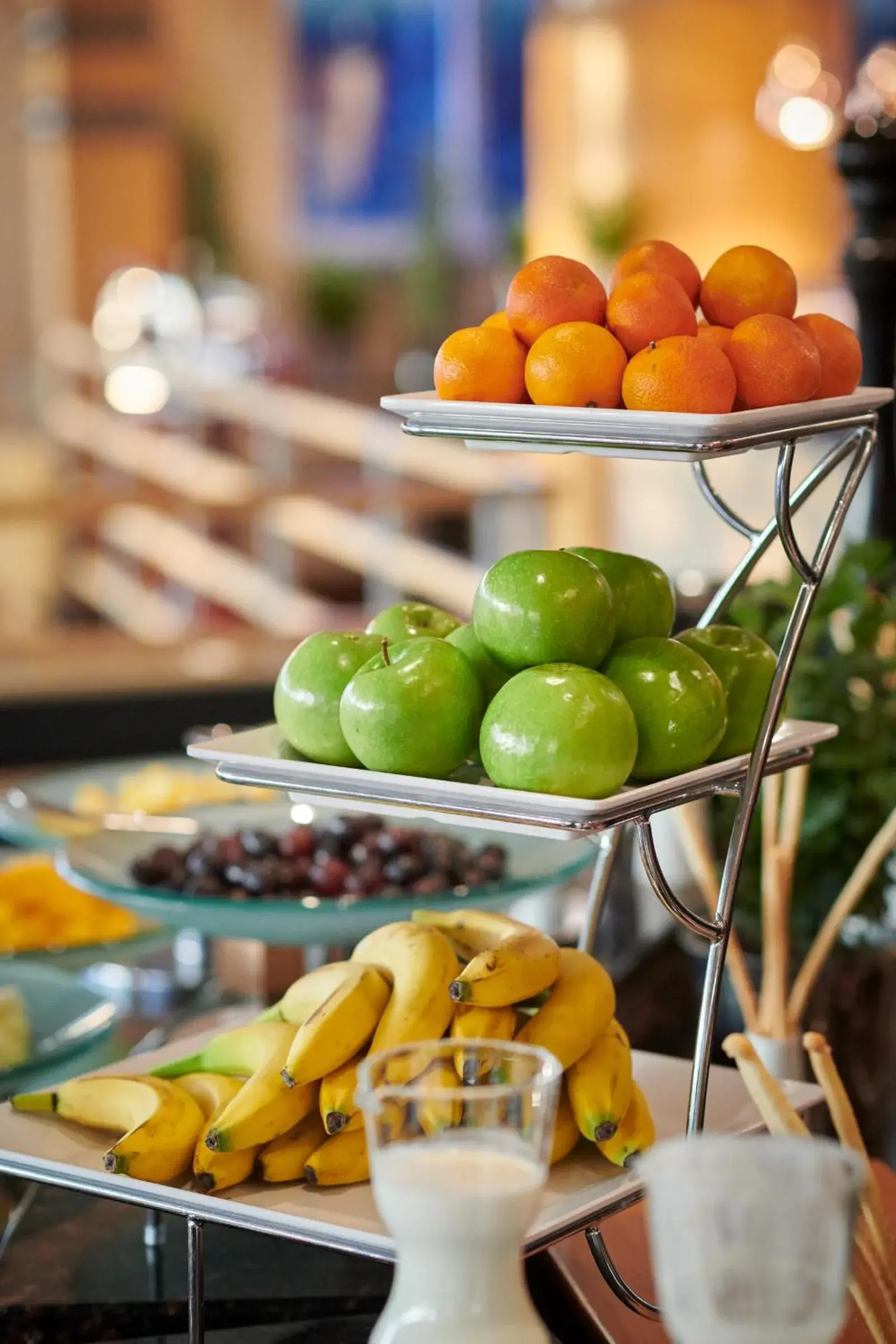 Restaurant/places to eat in Regent Warsaw Hotel Restaurant/places to eat in Regent Warsaw Hotel