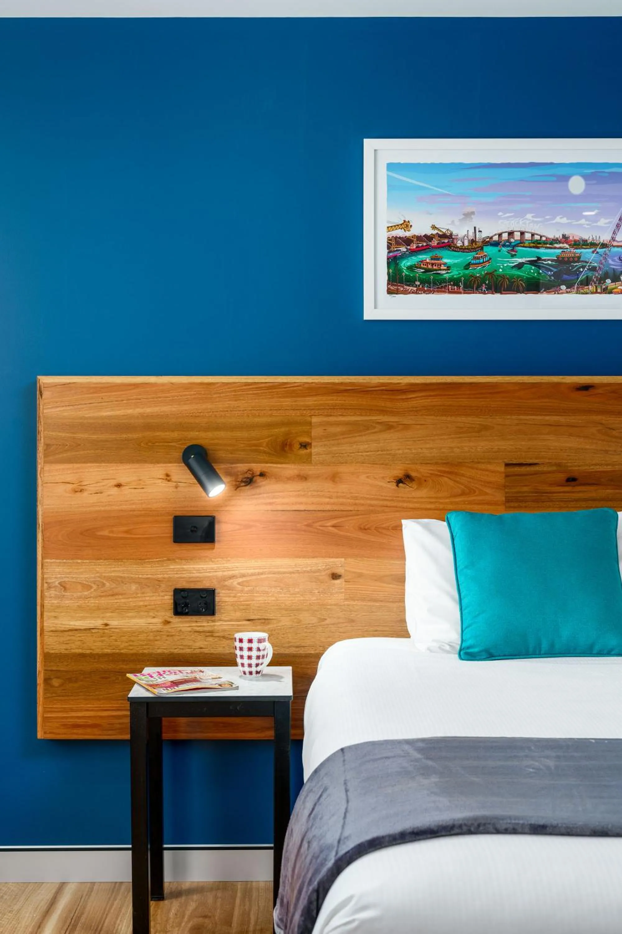 Bed in Hunter Studios - Maitland