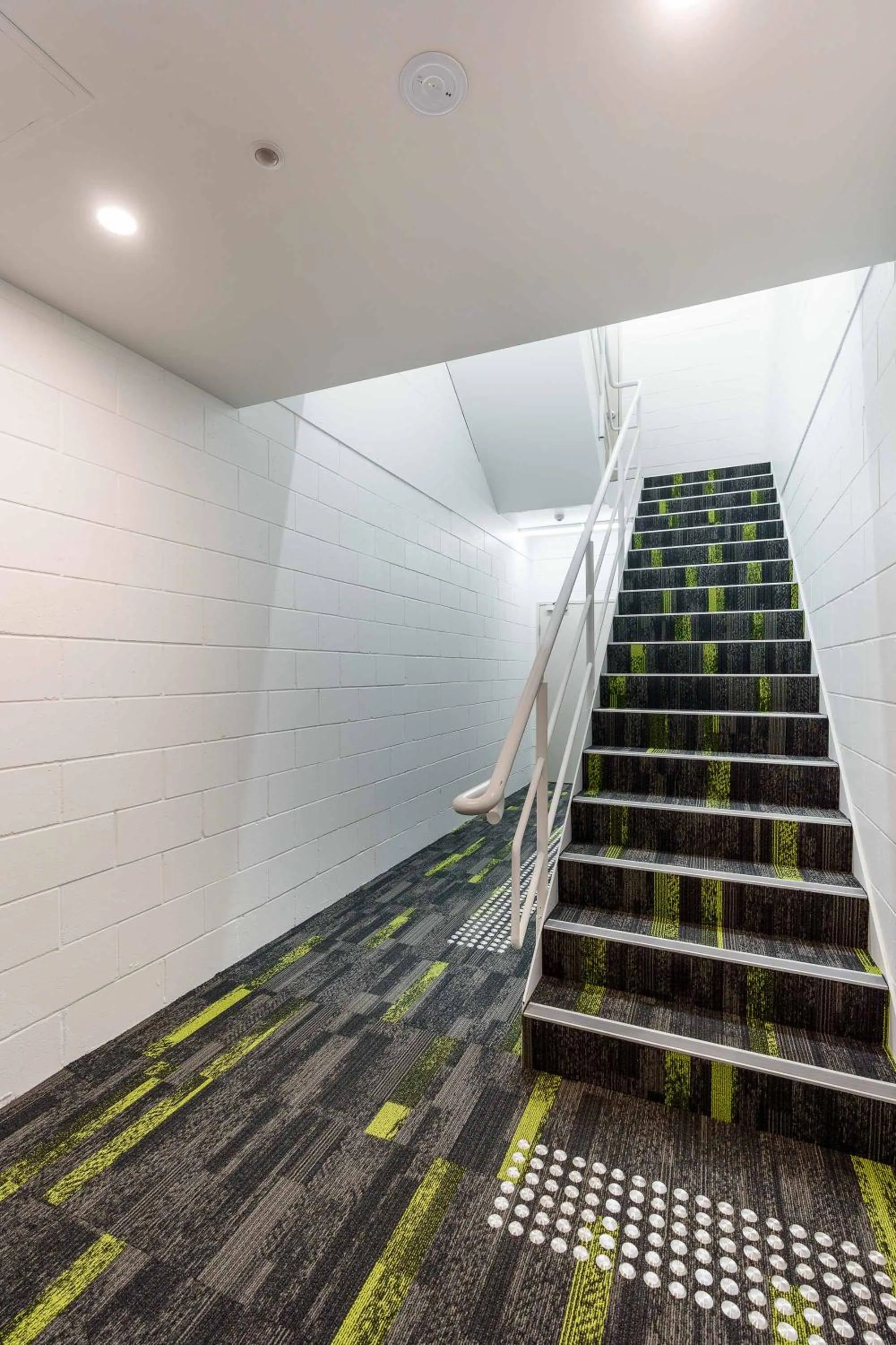Area and facilities in Hunter Studios - Maitland