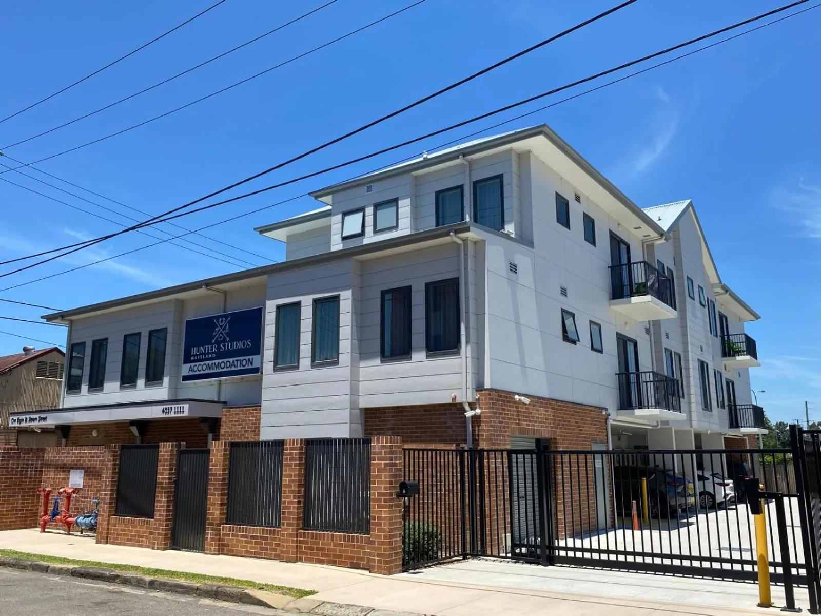 Property building in Hunter Studios - Maitland