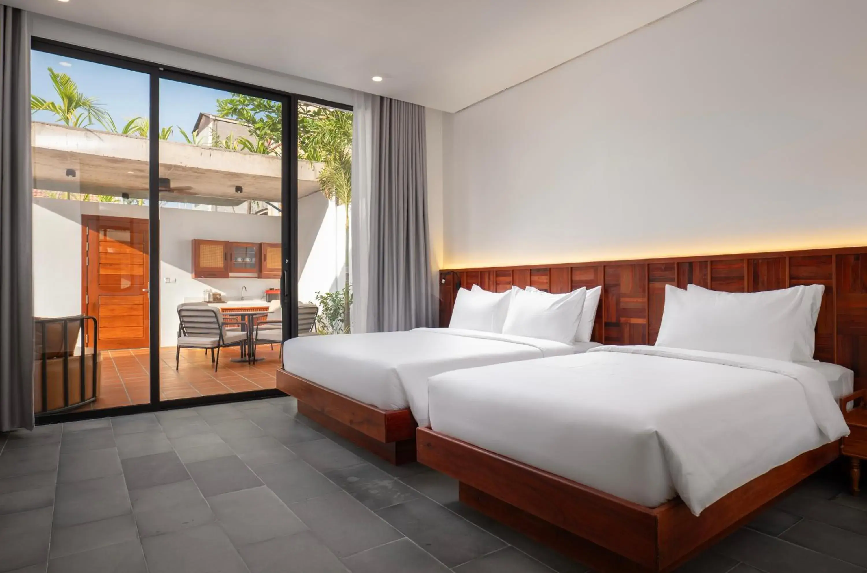 Bed in Two Seasons Siem Reap Hotel Bed in Two Seasons Siem Reap Hotel