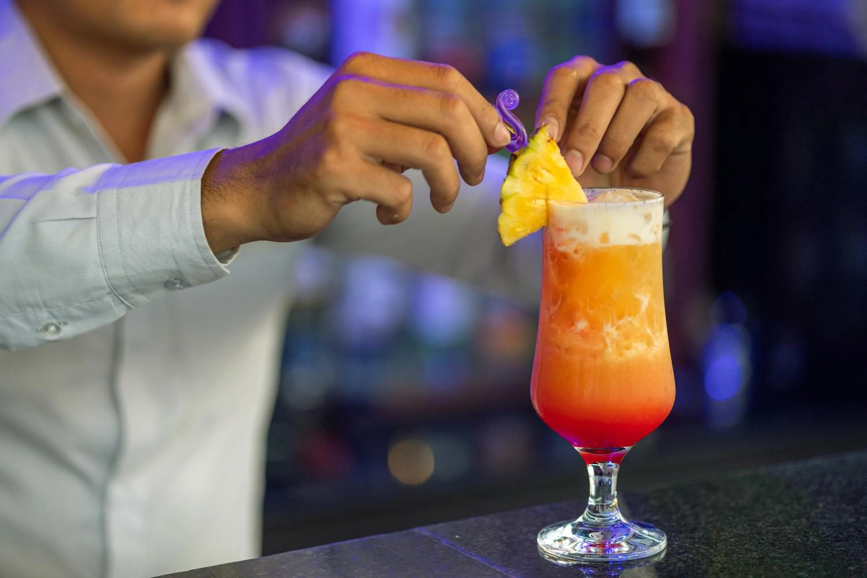 Food and drinks in Two Seasons Siem Reap Hotel