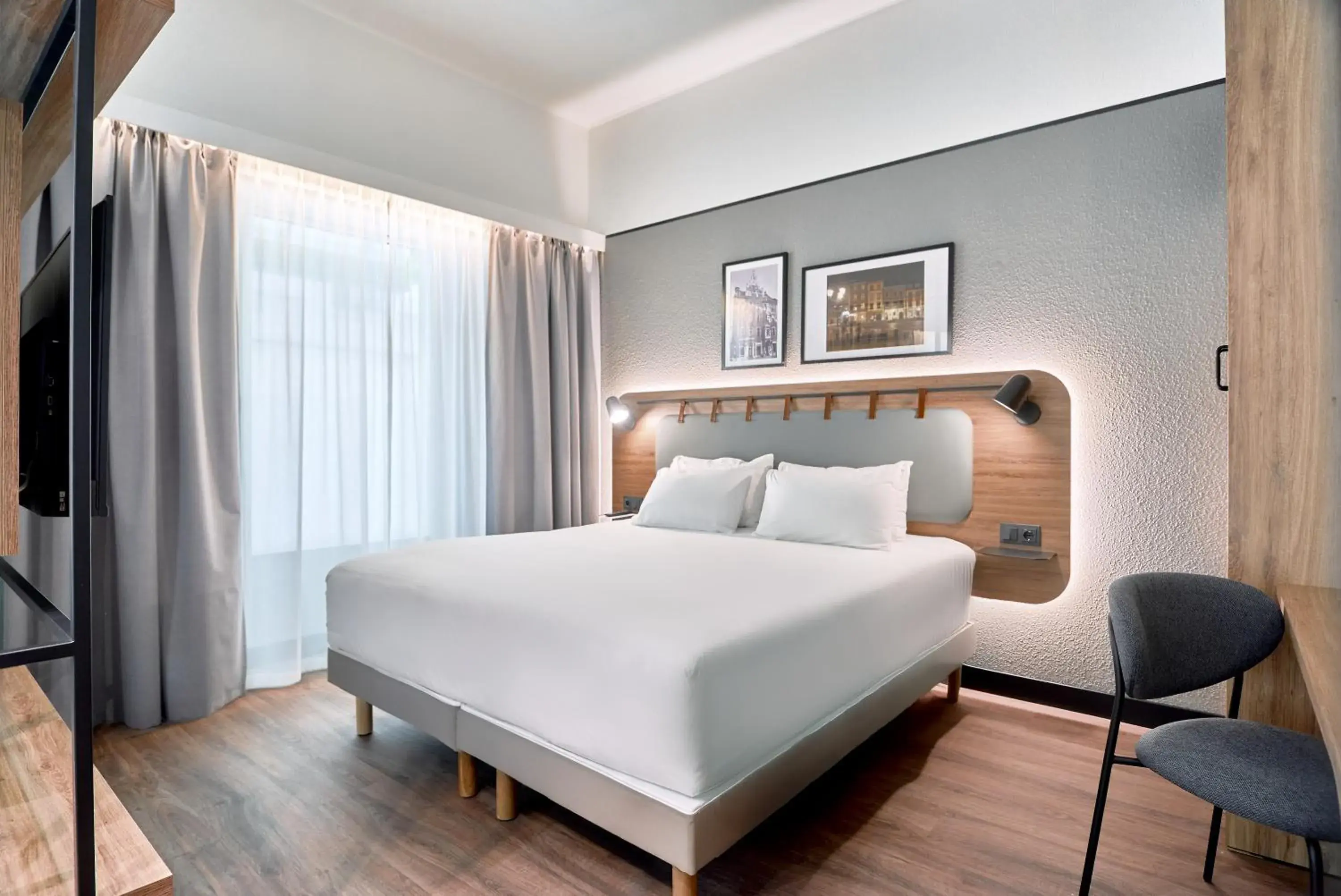 Bed in CAMPANILE PRIME Krakow Old Town Bed in CAMPANILE PRIME Krakow Old Town