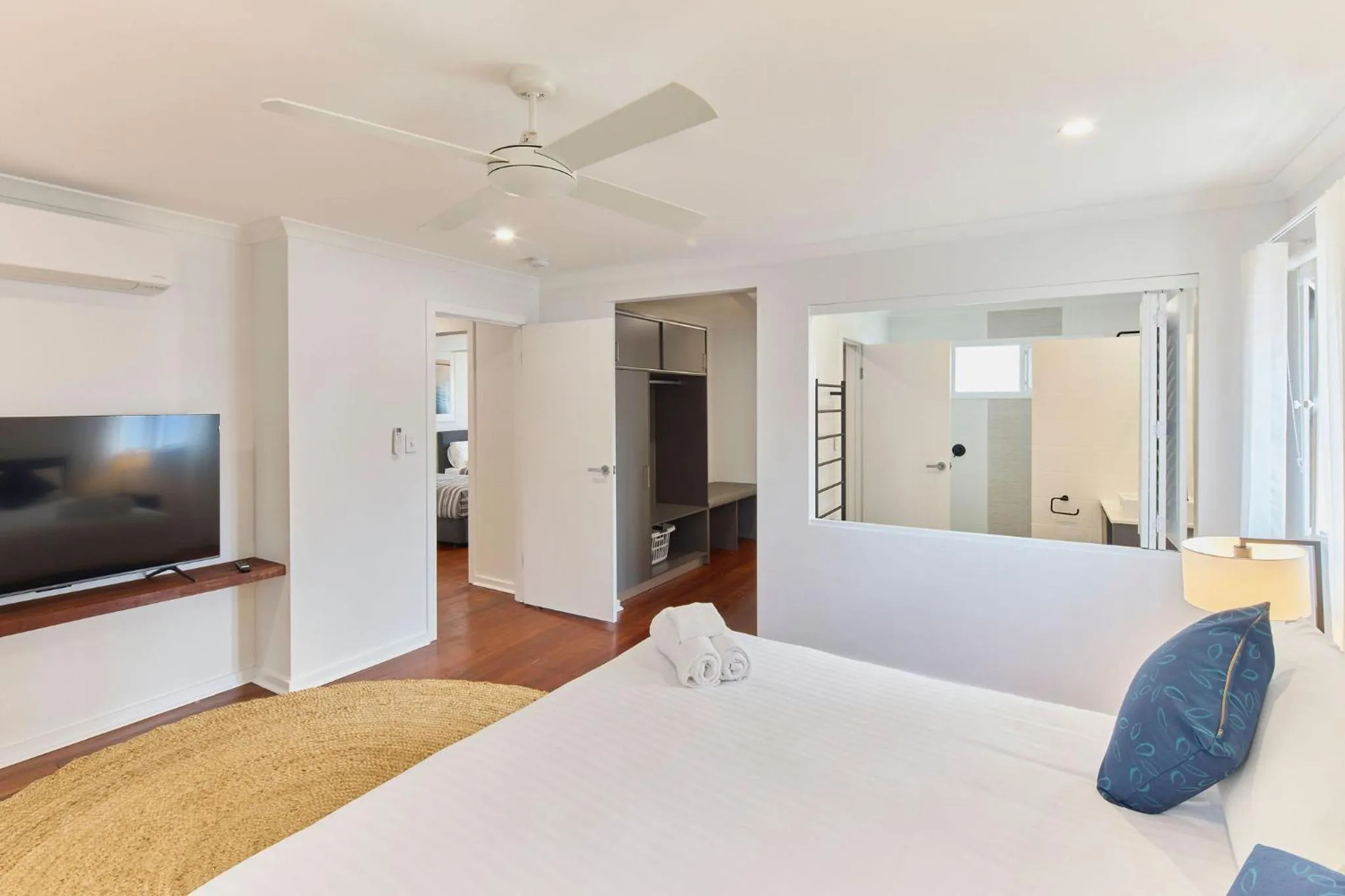 Bedroom, Bed in RAC Esperance Holiday Park