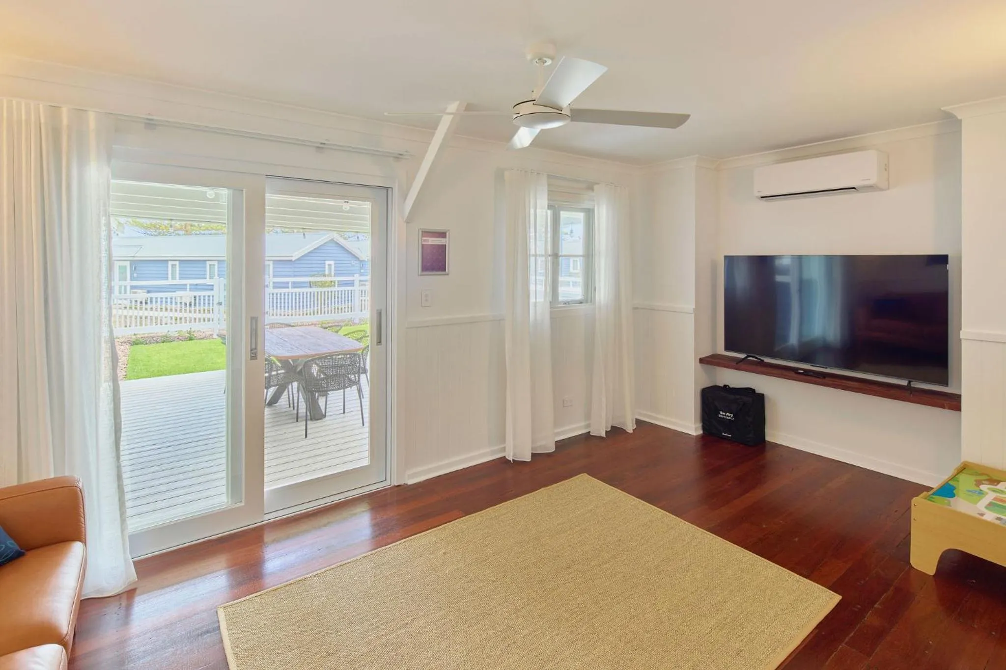 TV and multimedia in RAC Esperance Holiday Park