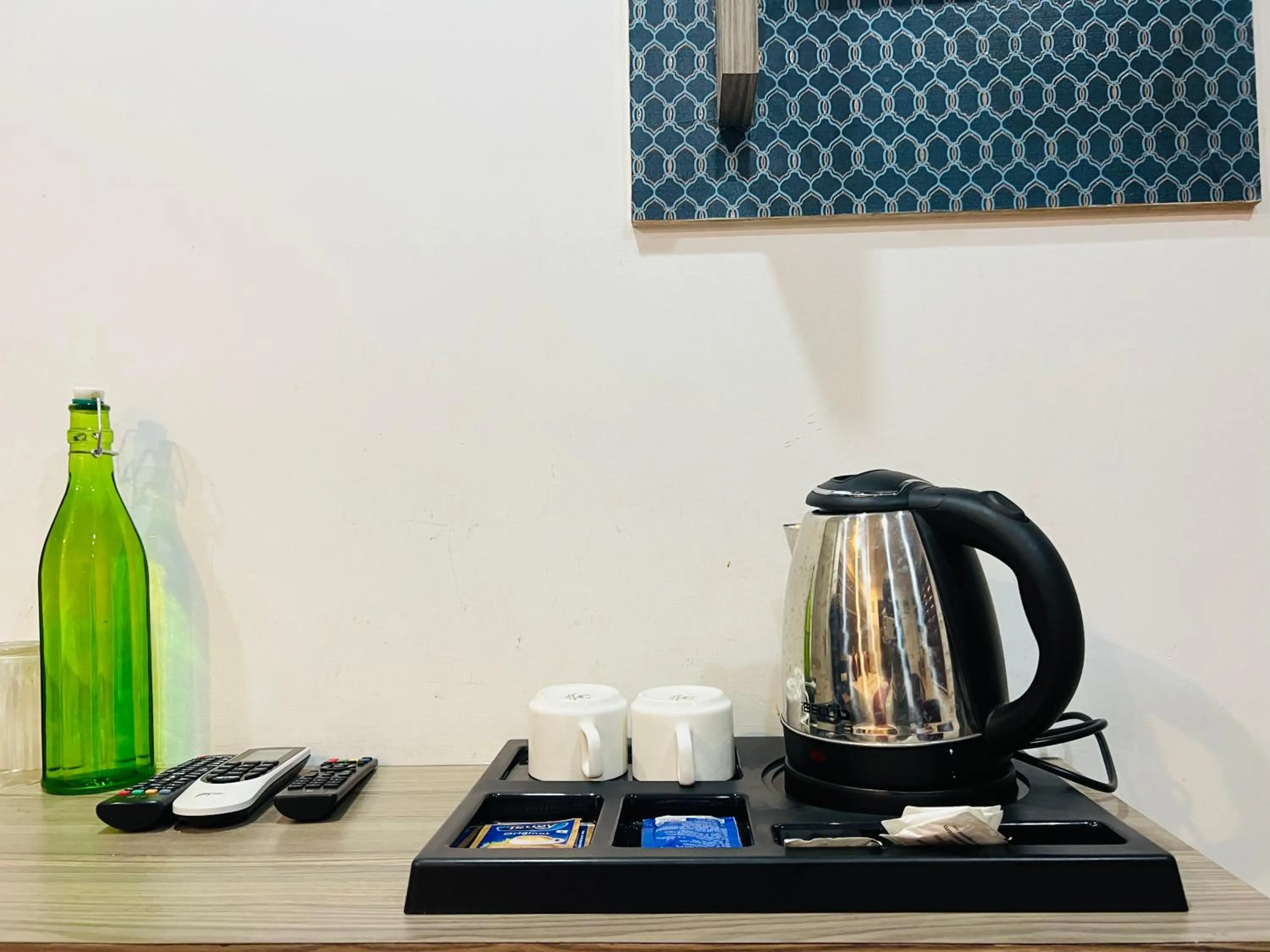 Coffee/tea facilities in TCS SUITES