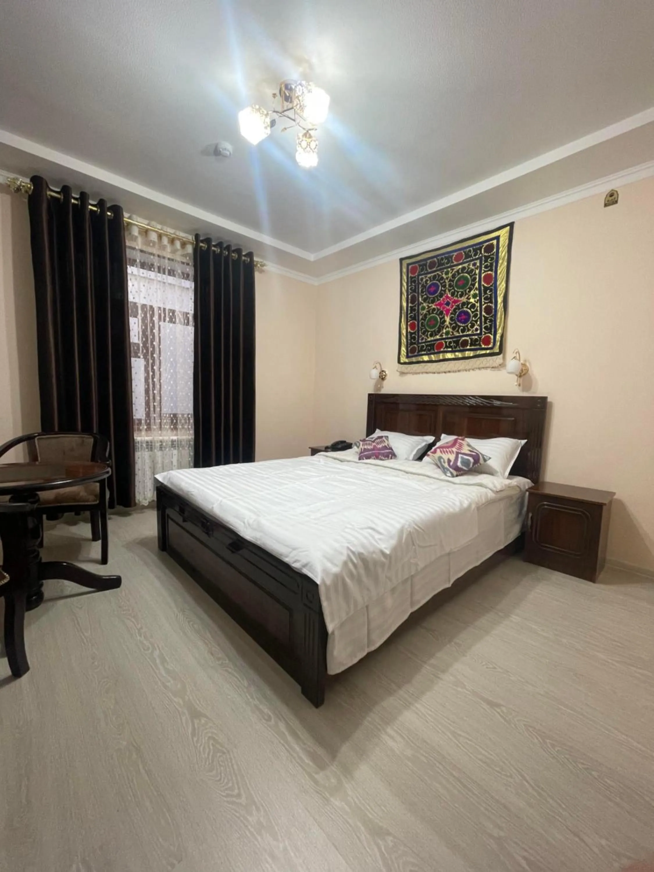 Bed in Hotel Samarkand Ali