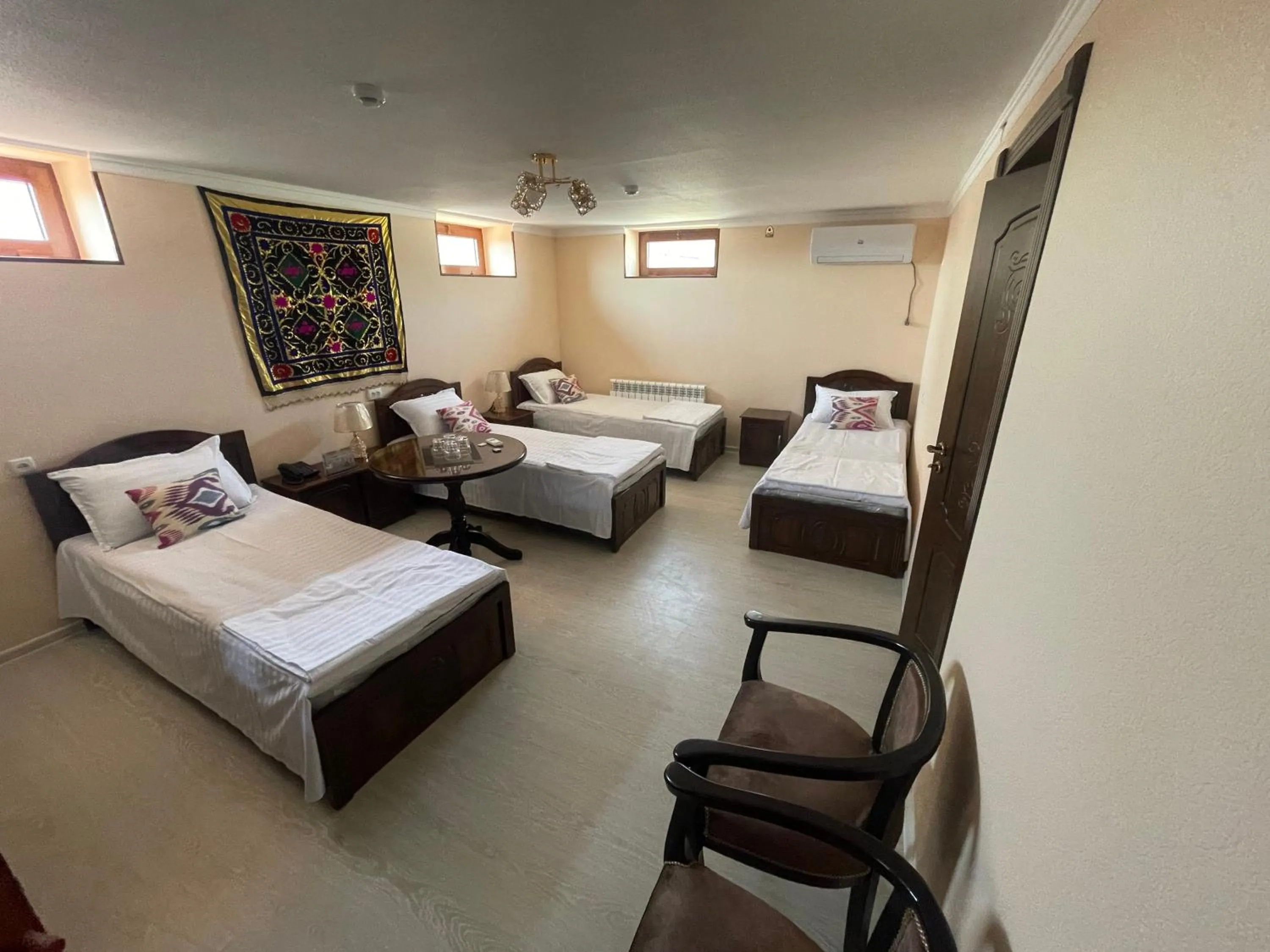 Bed in Hotel Samarkand Ali