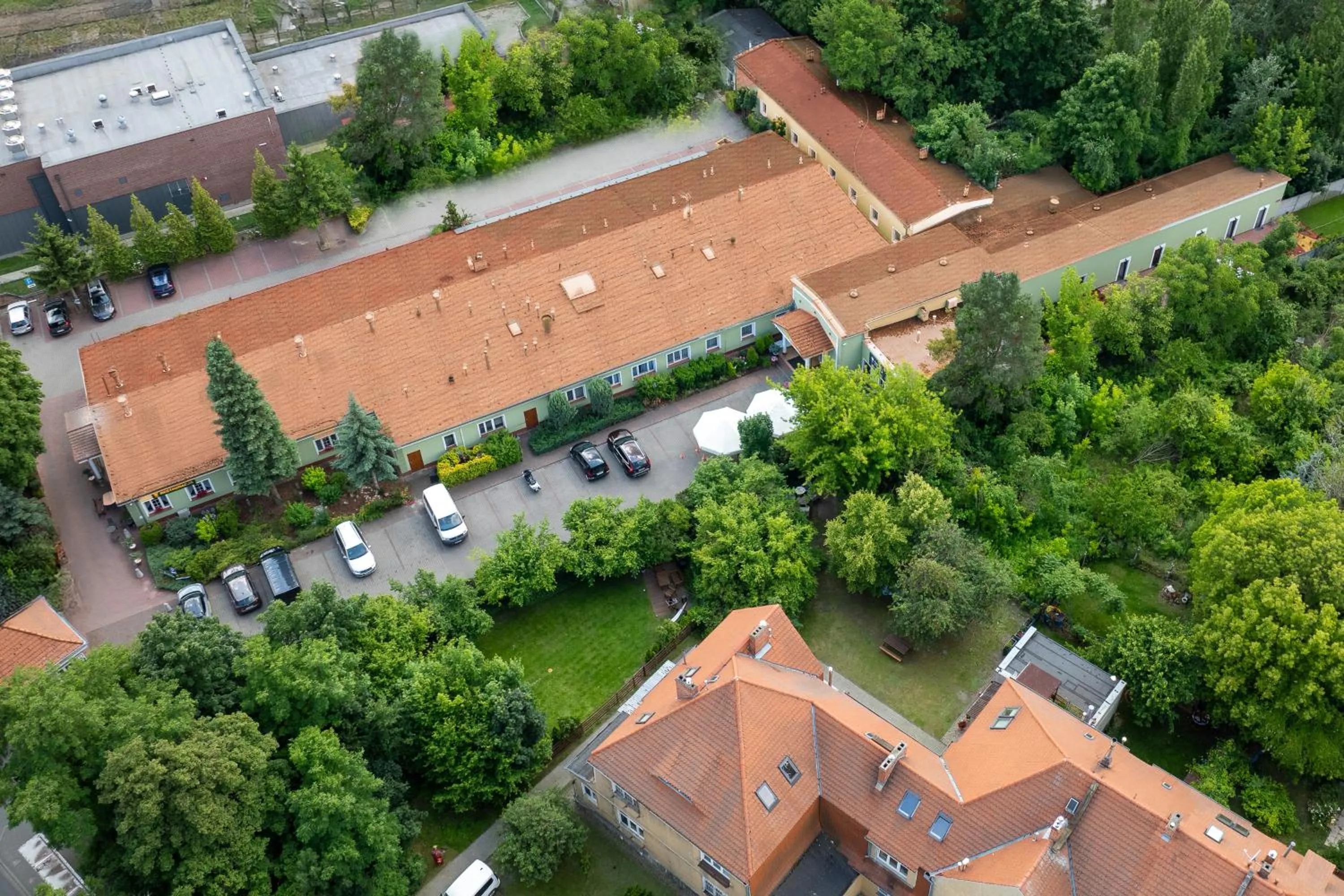 Property building in Hotel Topaz Poznań Centrum