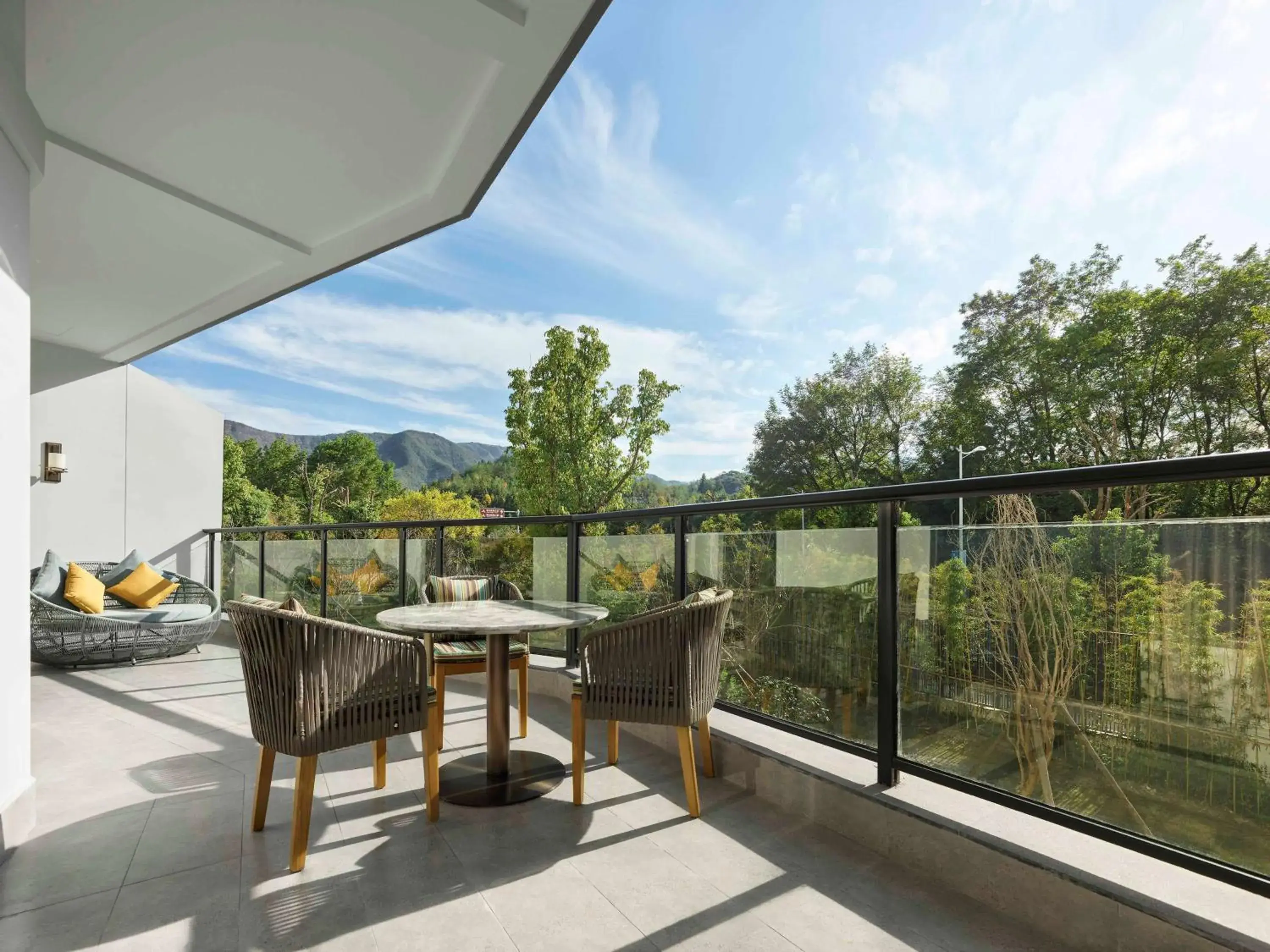 View (from property/room) in Doubletree By Hilton Taizhou Shenxianju View (from property/room) in Doubletree By Hilton Taizhou Shenxianju