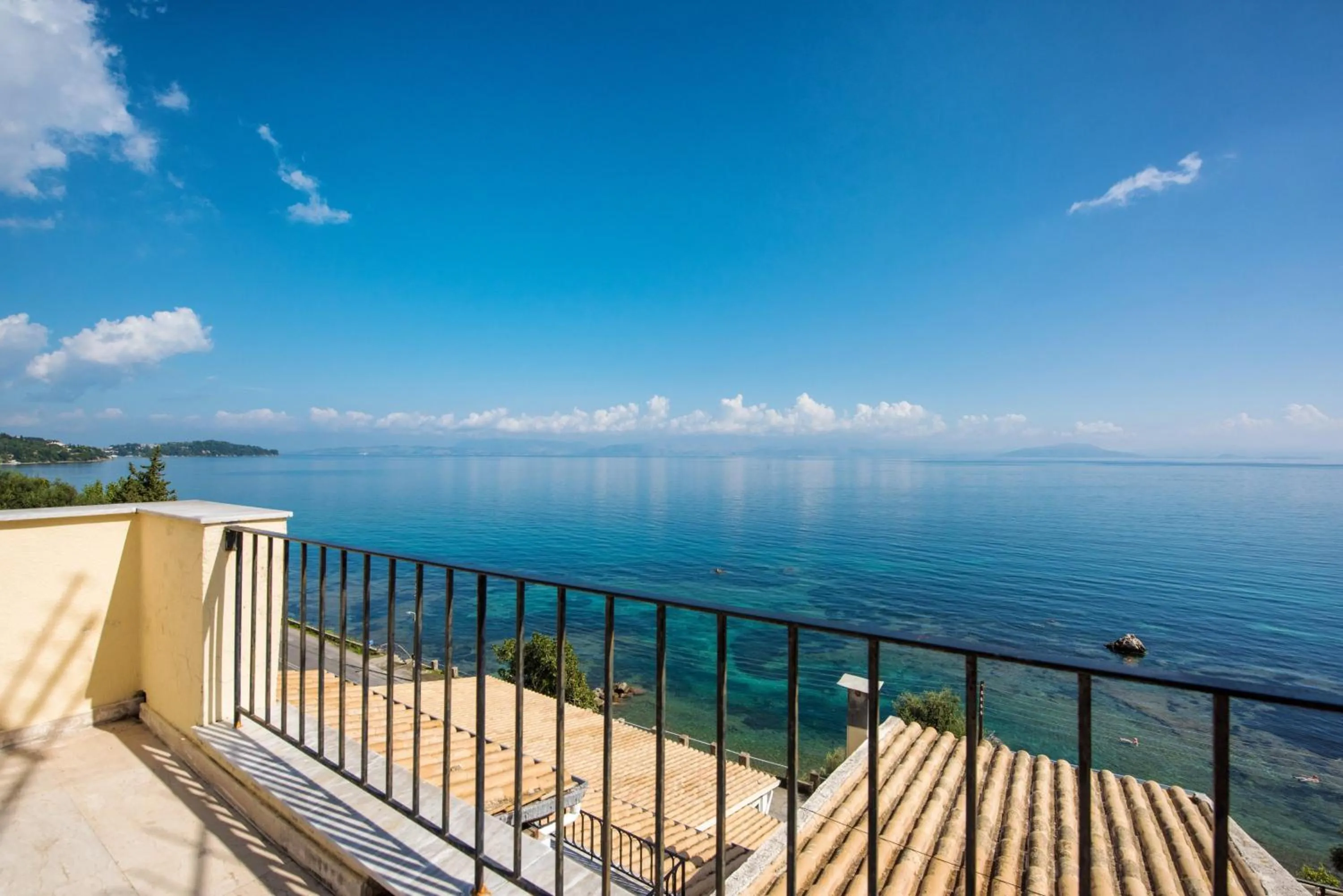 Balcony/Terrace in El Greco hotel by Estia