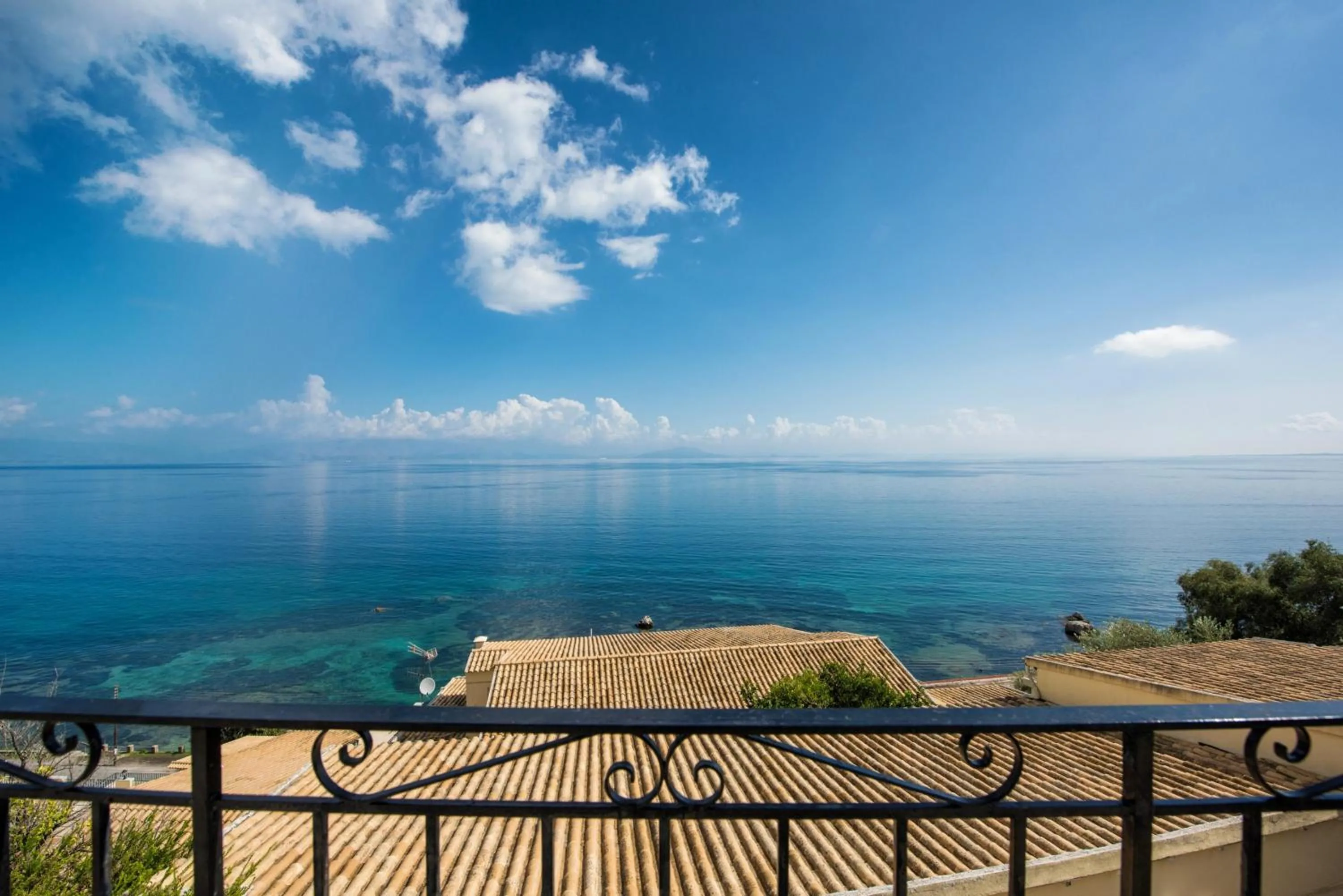 Balcony/Terrace in El Greco hotel by Estia