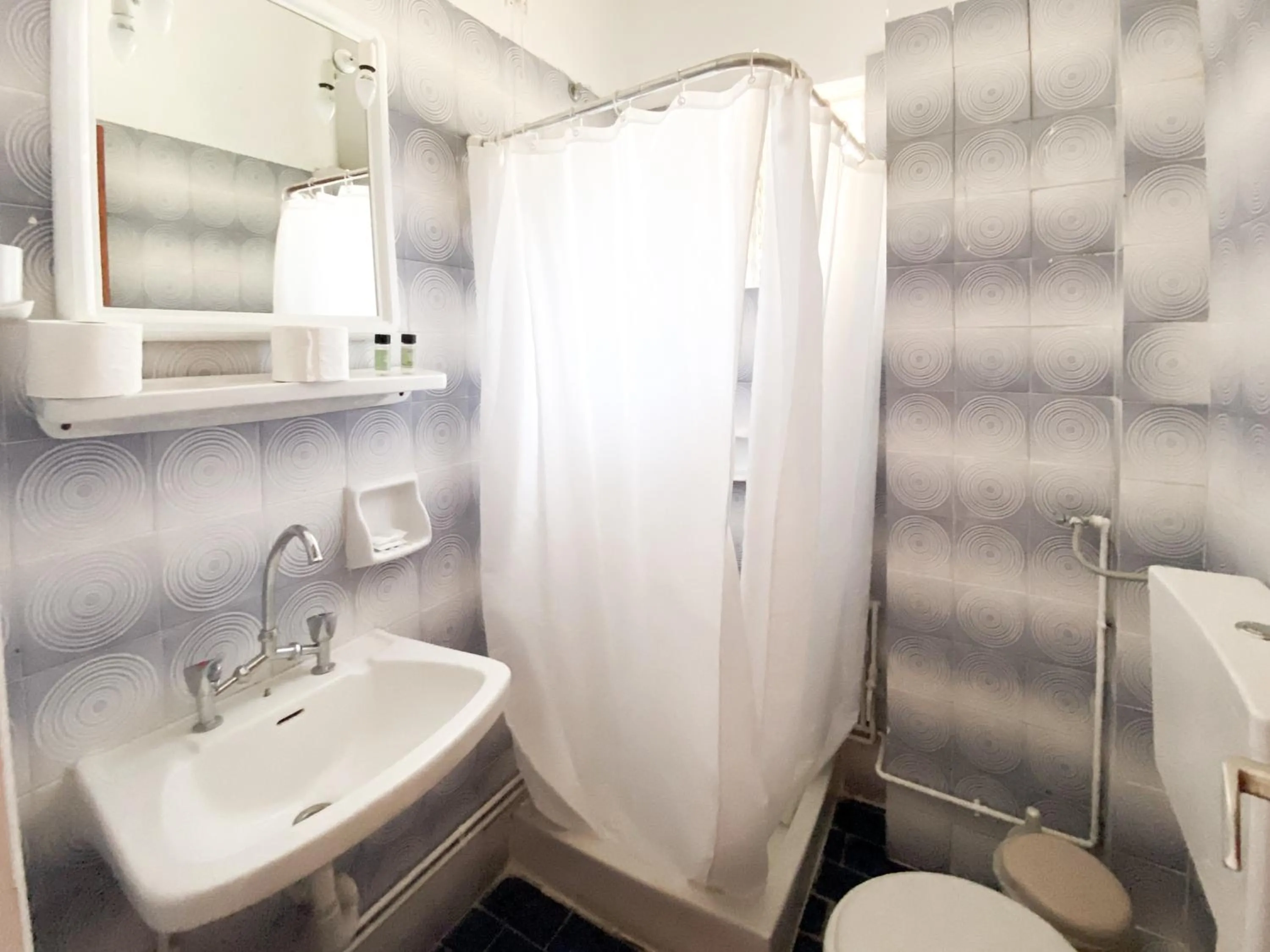 Bathroom in El Greco hotel by Estia