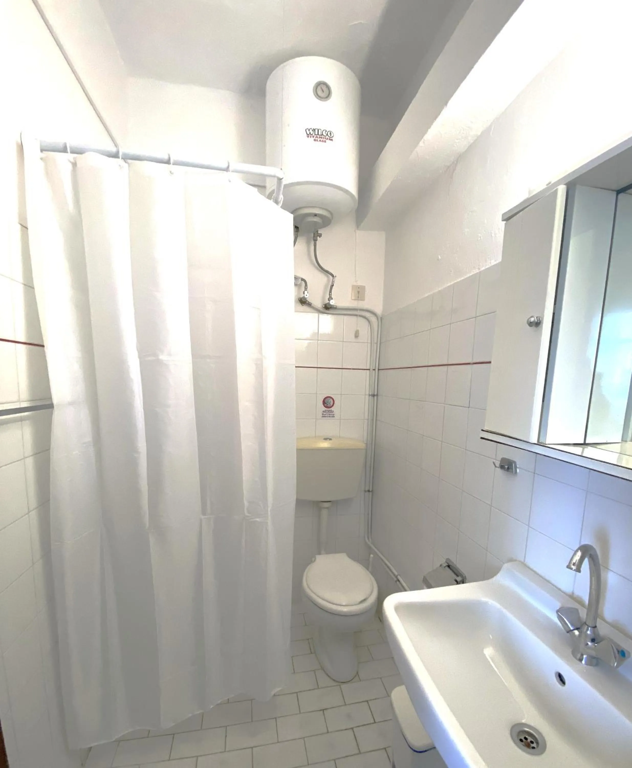 Bathroom in El Greco hotel by Estia