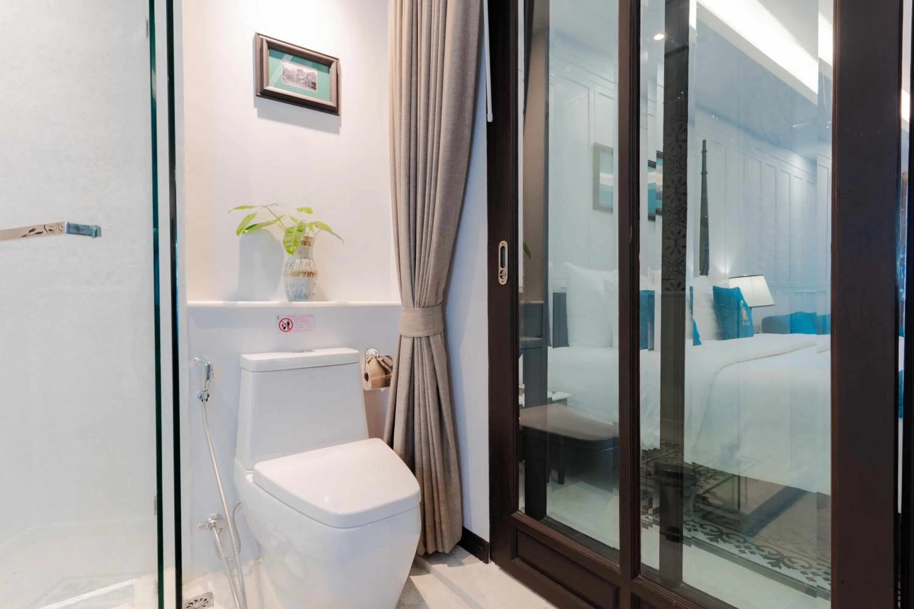 Toilet in Siri Village Chiang Mai