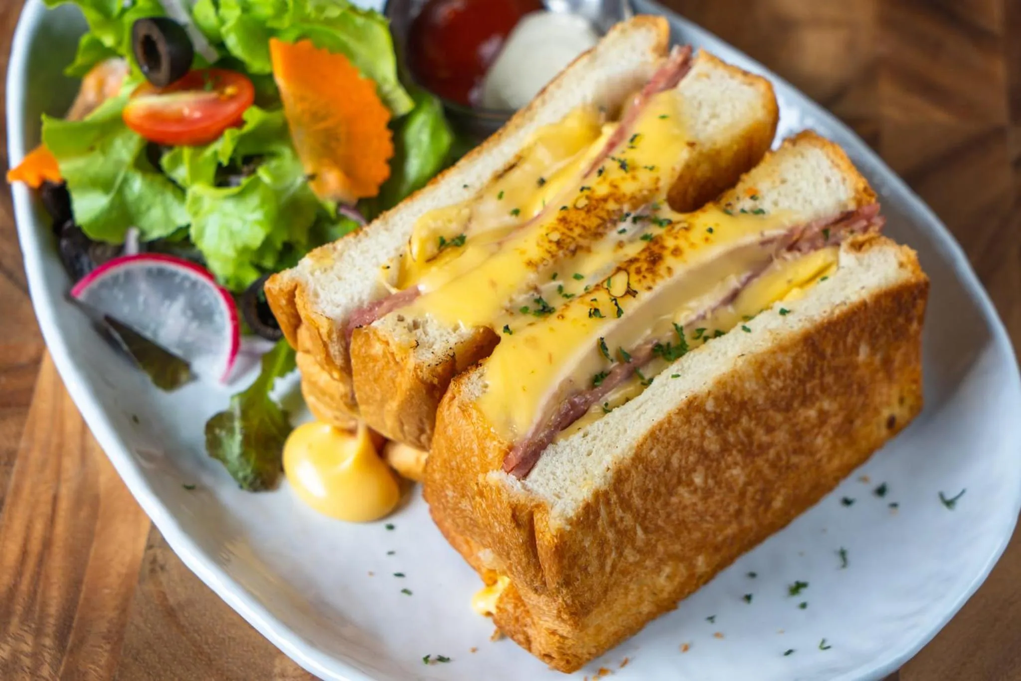 Restaurant/places to eat in Siri Village Chiang Mai