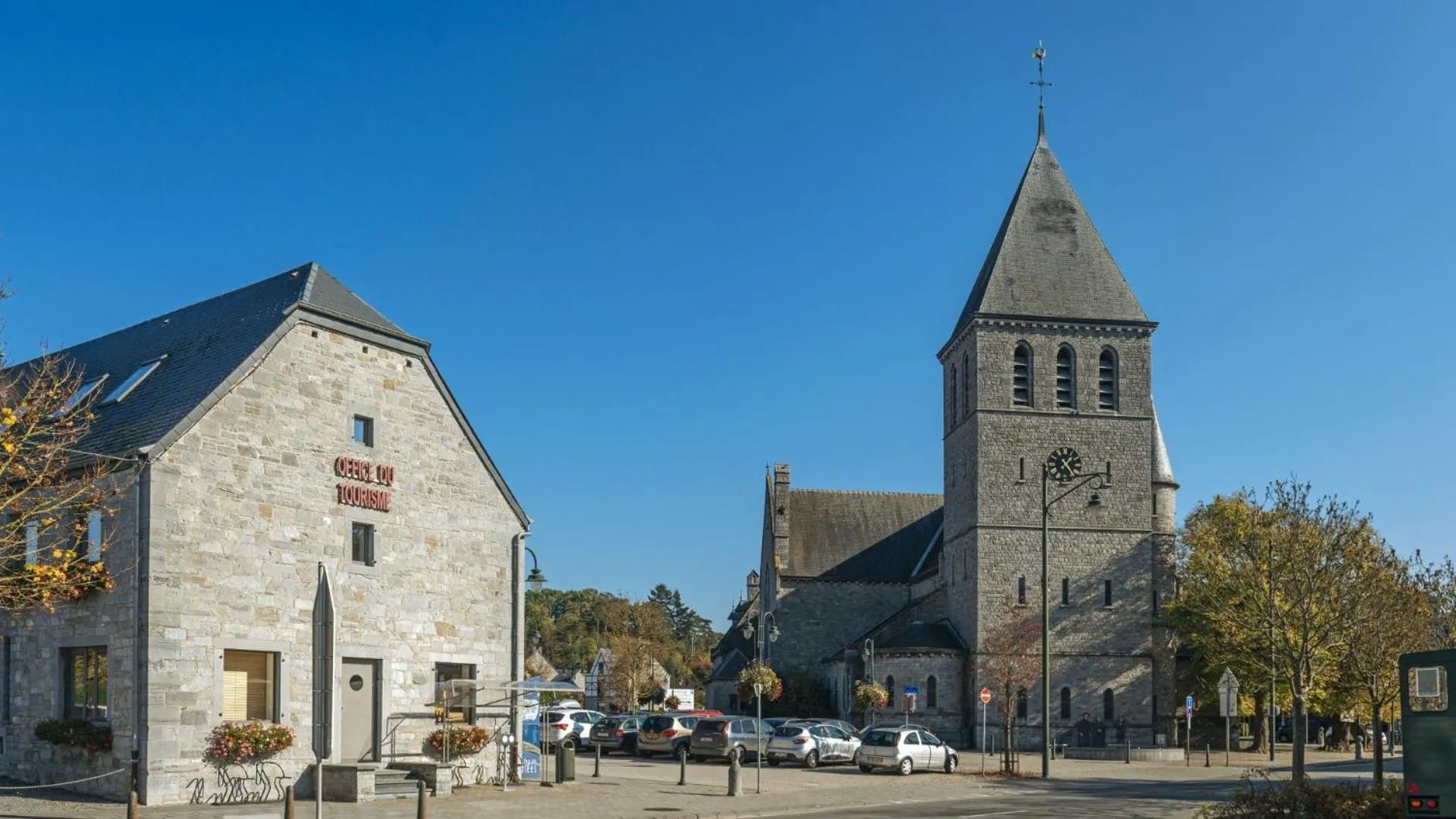 Neighbourhood in Hotel Au lit des ours