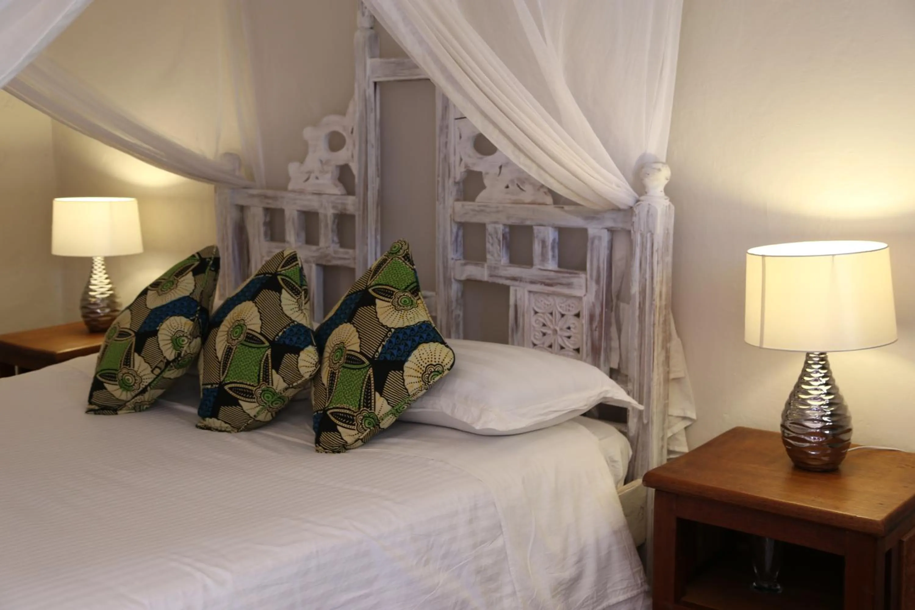Bedroom, Bed in Wildebeest Eco Camp