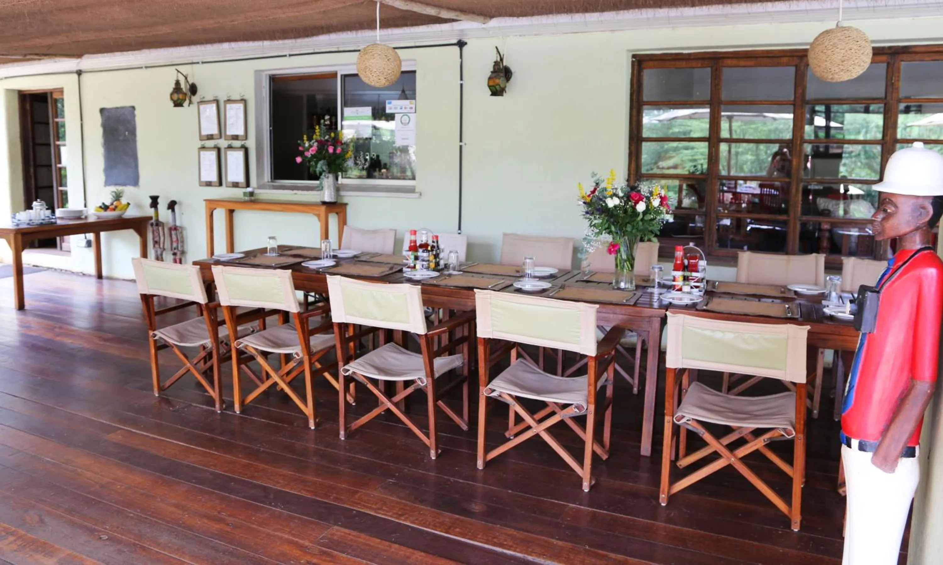 Restaurant/places to eat in Wildebeest Eco Camp