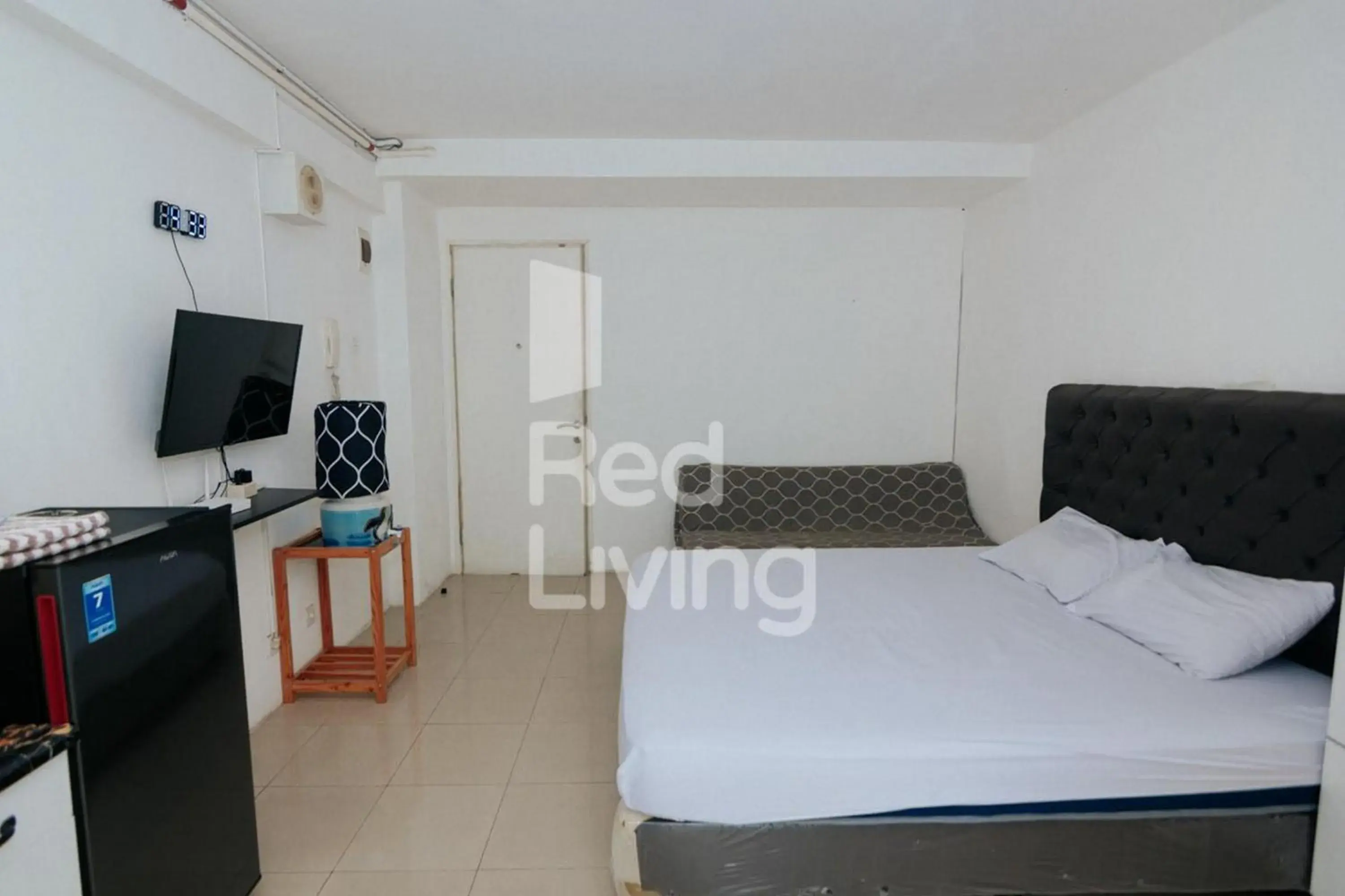 Studio in RedLiving Apartemen Bassura City - Aokla Property Tower Dahlia Studio in RedLiving Apartemen Bassura City - Aokla Property Tower Dahlia