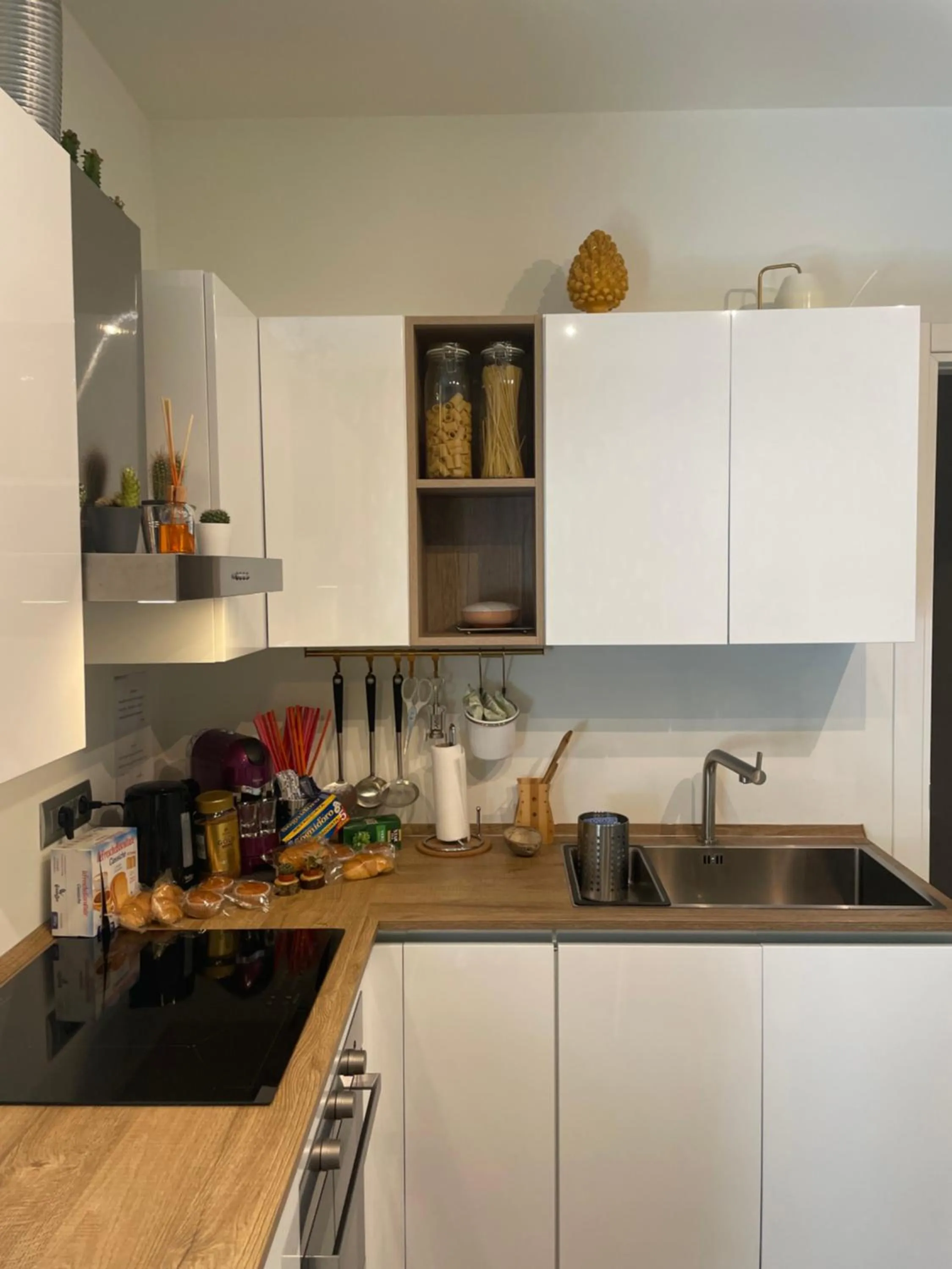 Kitchen or kitchenette in Stella Rooms