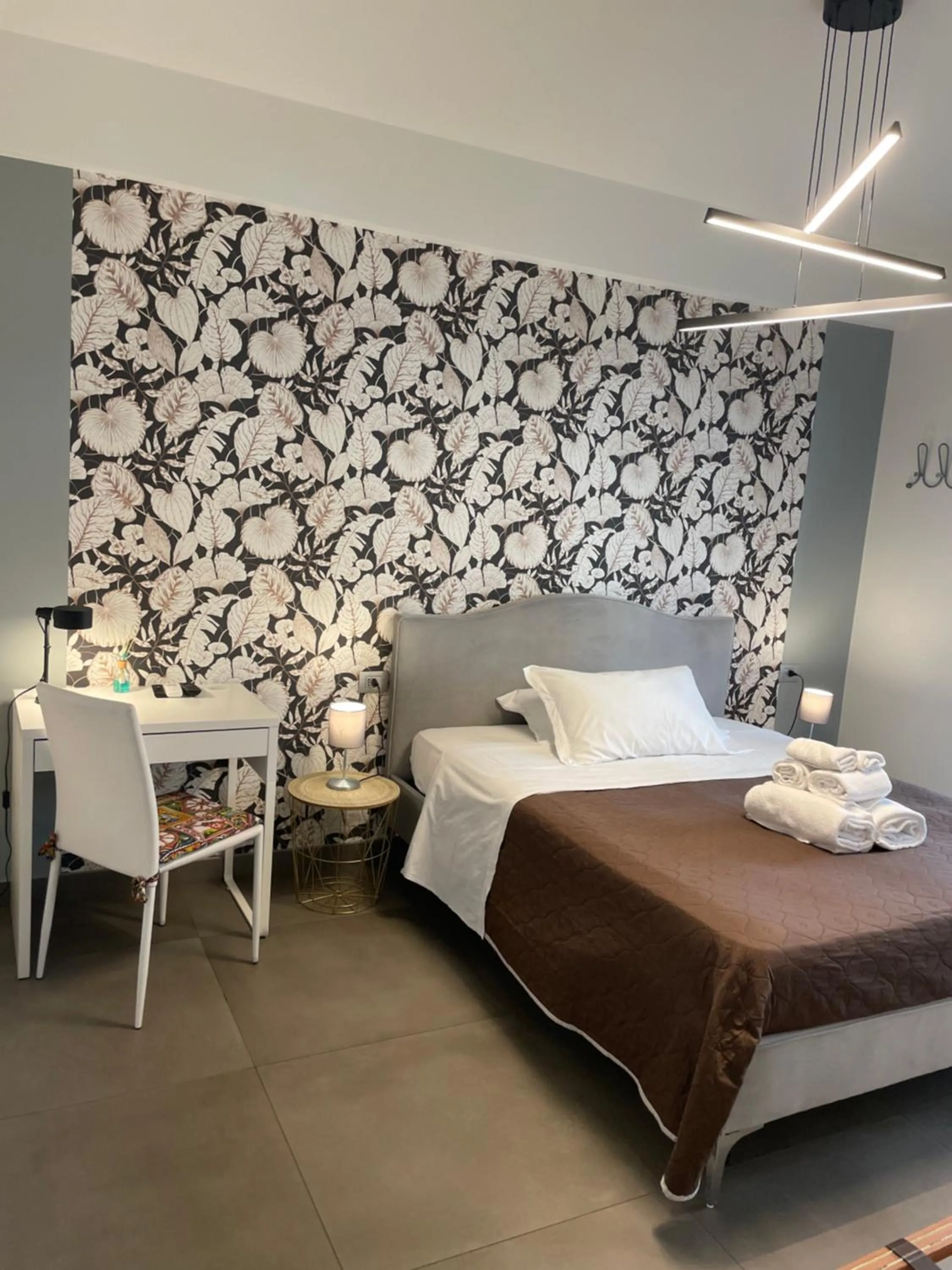 Photo of the whole room, Bed in Stella Rooms