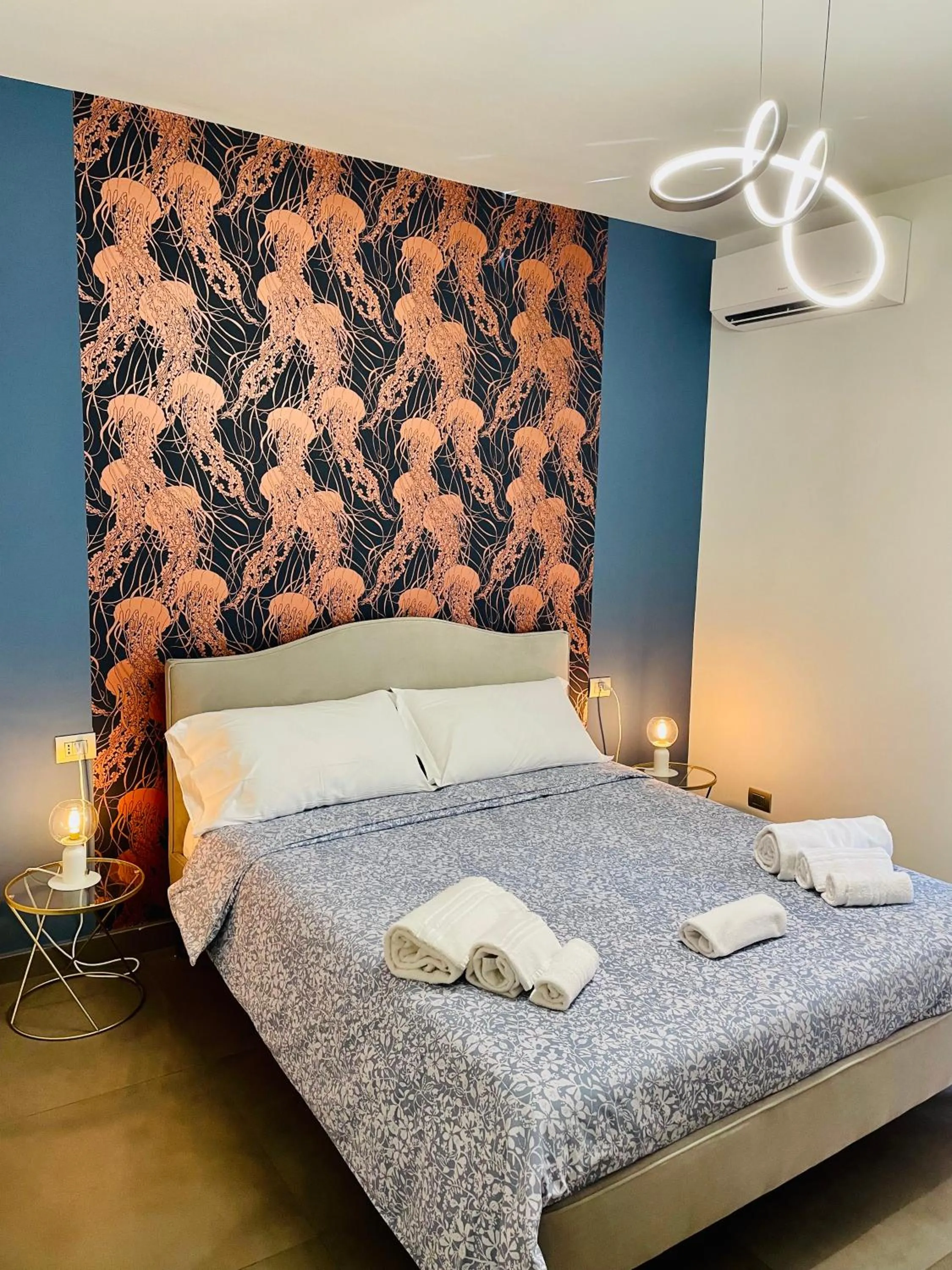 Bedroom, Bed in Stella Rooms