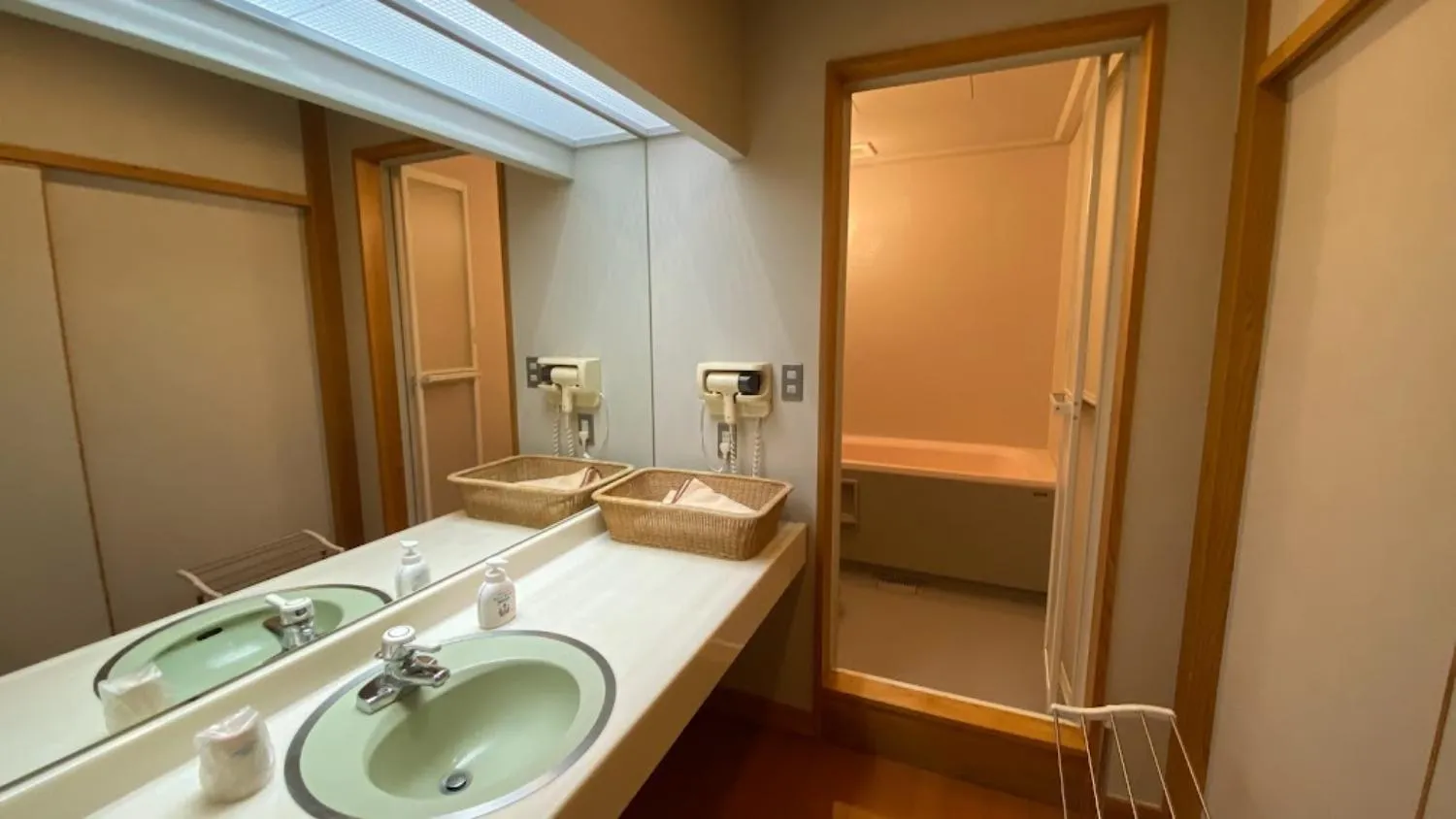 Tabinoyado Yakurai Rinsenkan