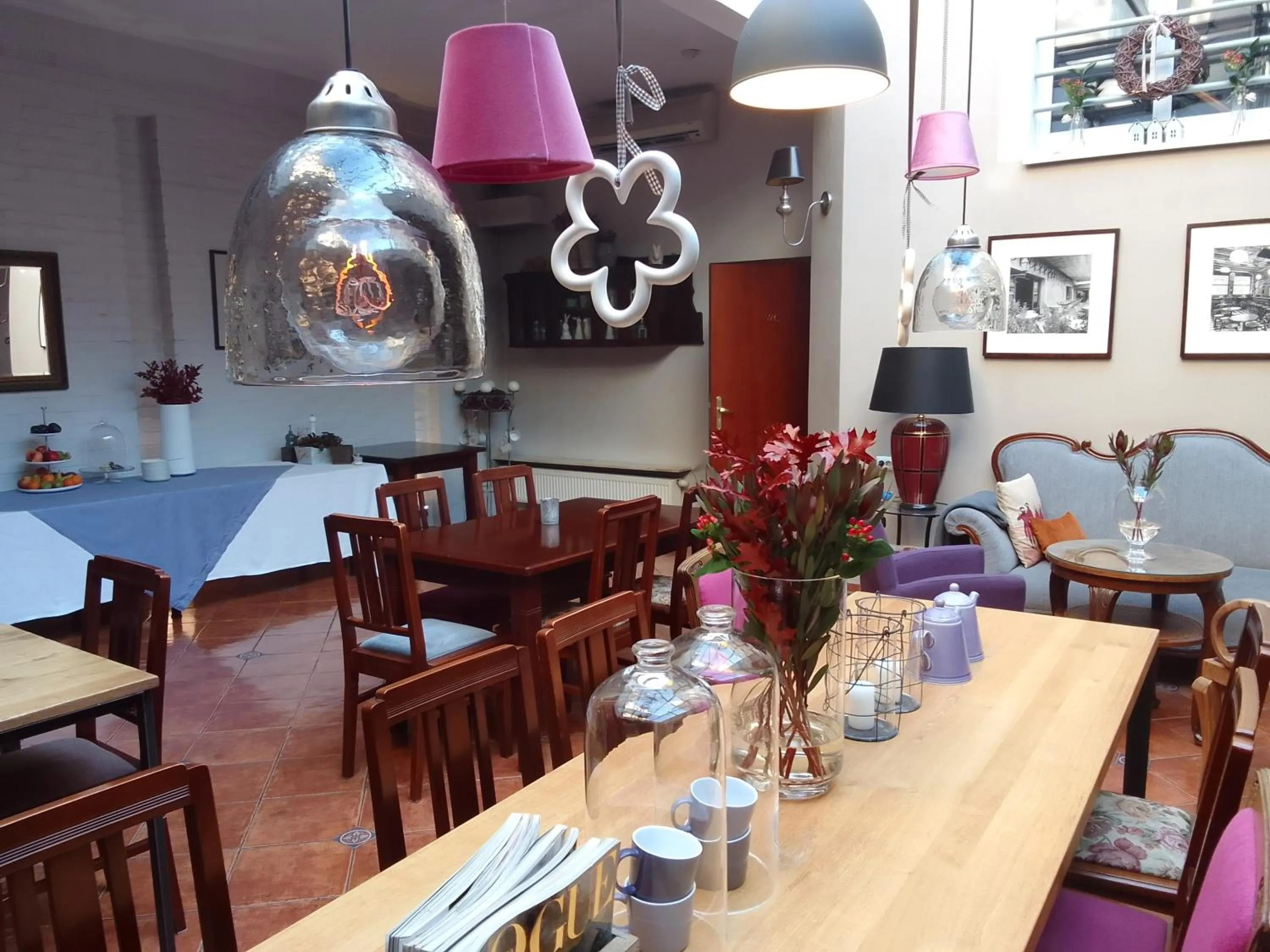 Communal lounge/ TV room in Hotel Stare Miasto Old Town