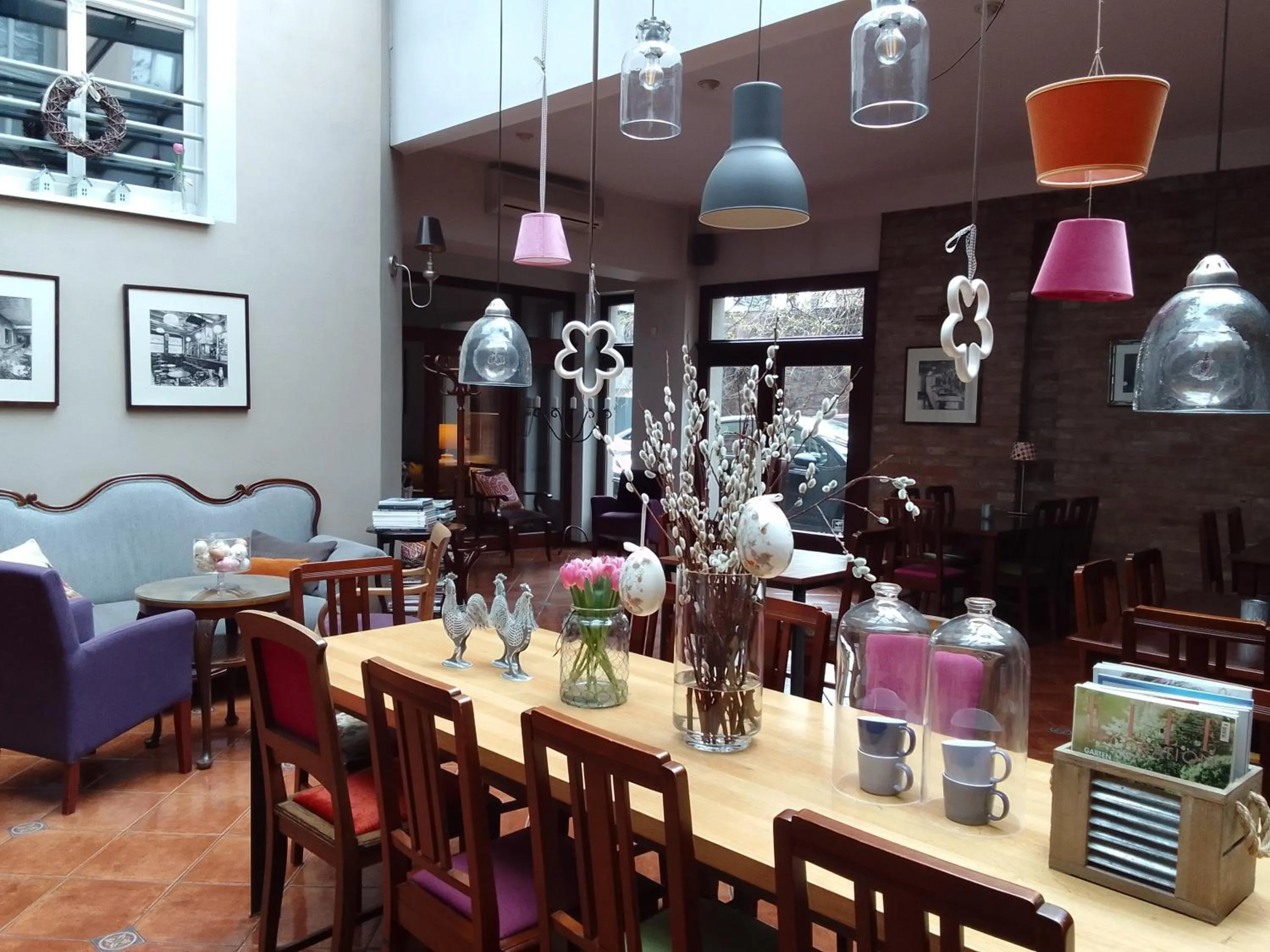 Communal lounge/ TV room in Hotel Stare Miasto Old Town