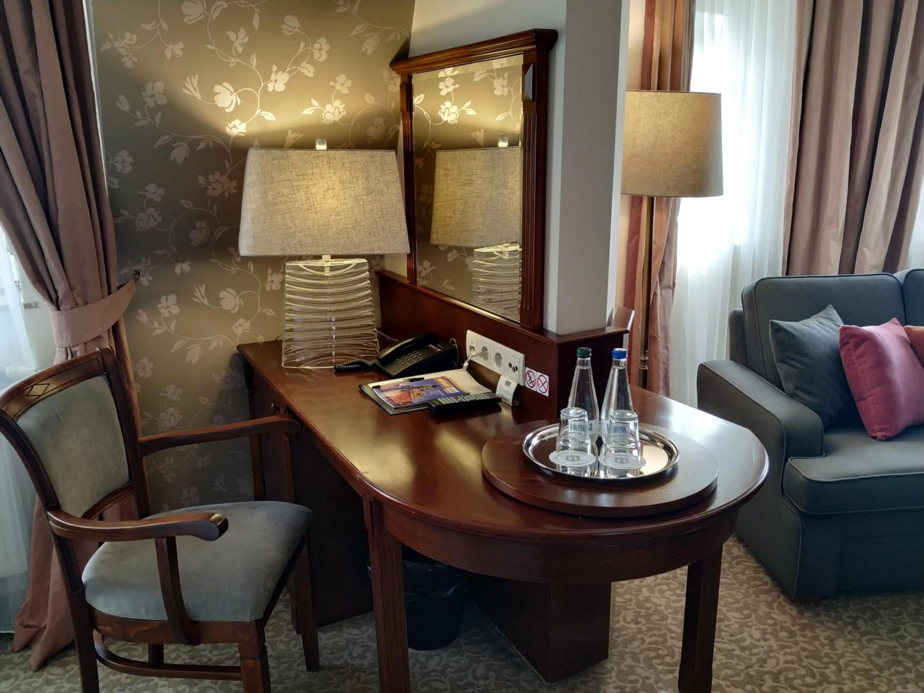 Photo of the whole room in Hotel Stare Miasto Old Town