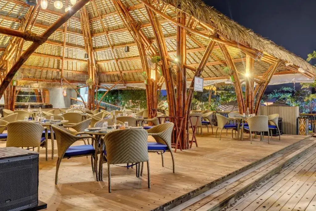 Restaurant/places to eat in Mayfair On Sea, Morjim Beach, Goa Restaurant/places to eat in Mayfair On Sea, Morjim Beach, Goa