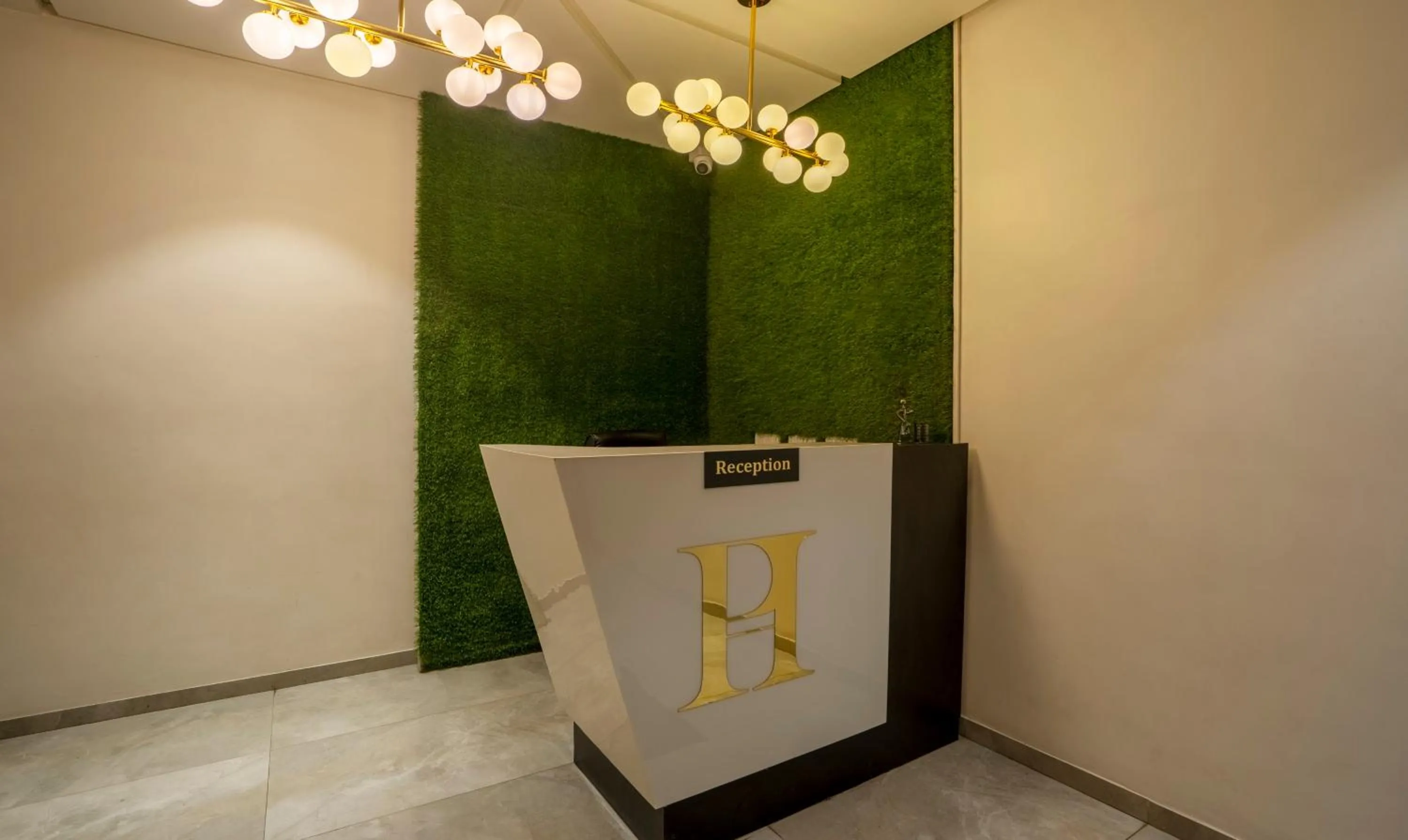 Lobby or reception in Treebo Prasha