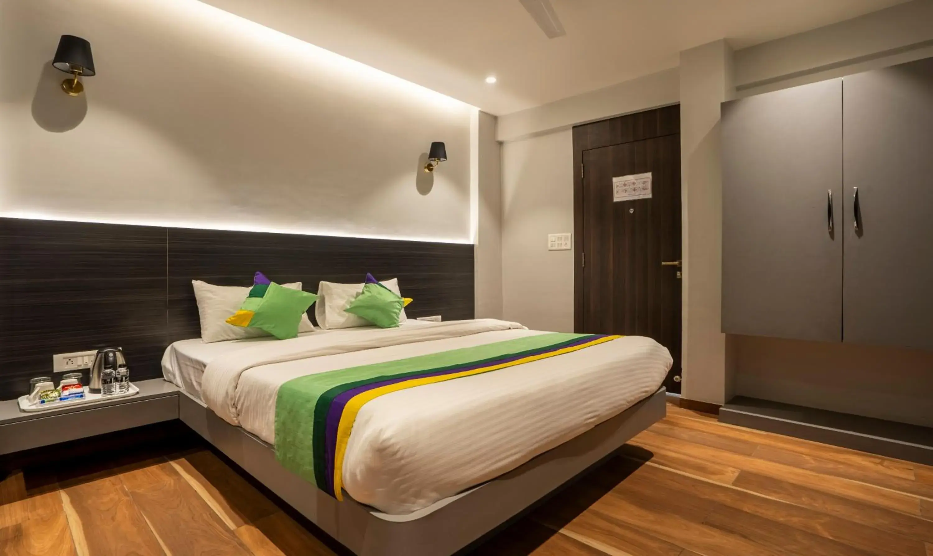 Bed in Treebo Prasha Bed in Treebo Prasha