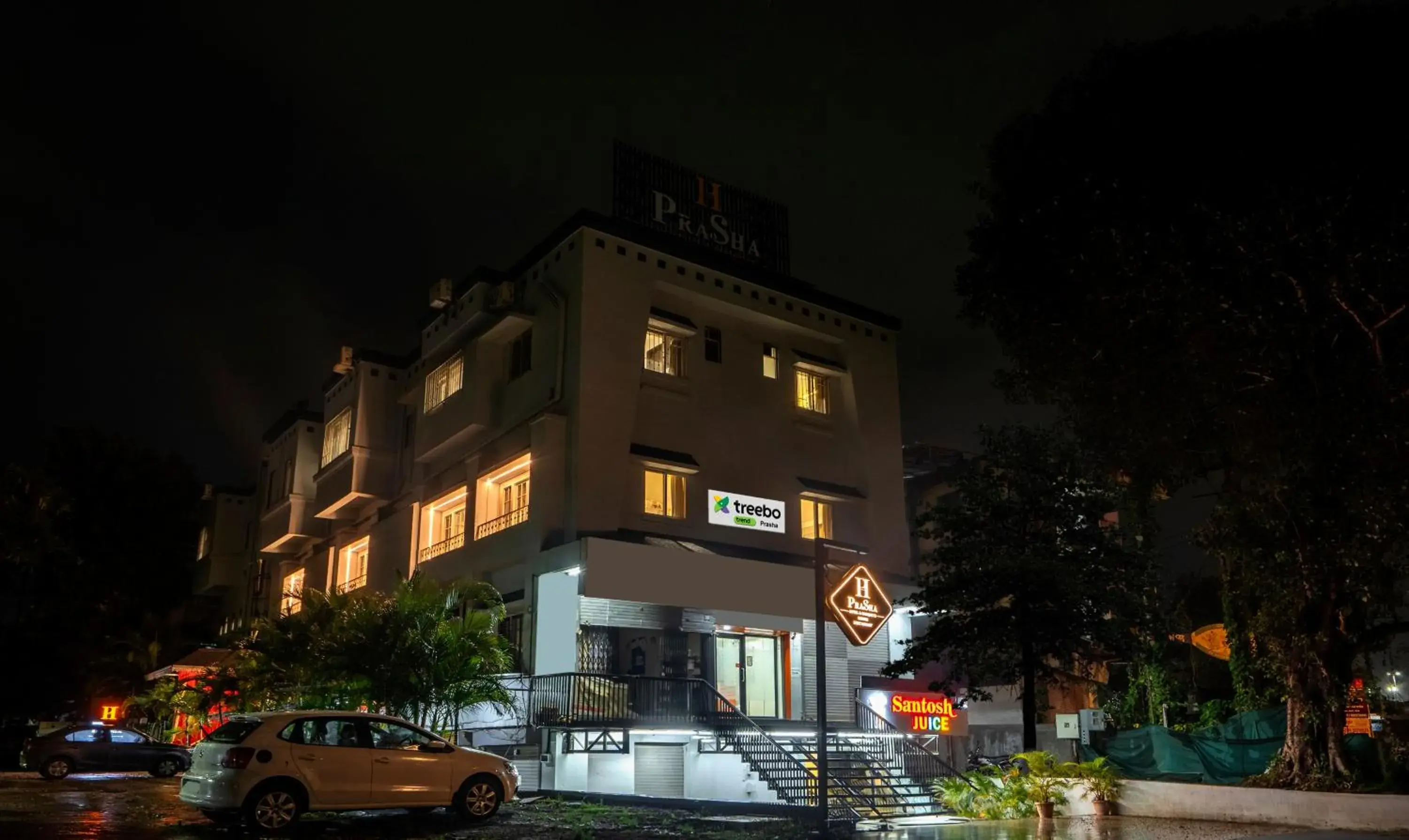 Facade/entrance in Treebo Prasha Facade/entrance in Treebo Prasha