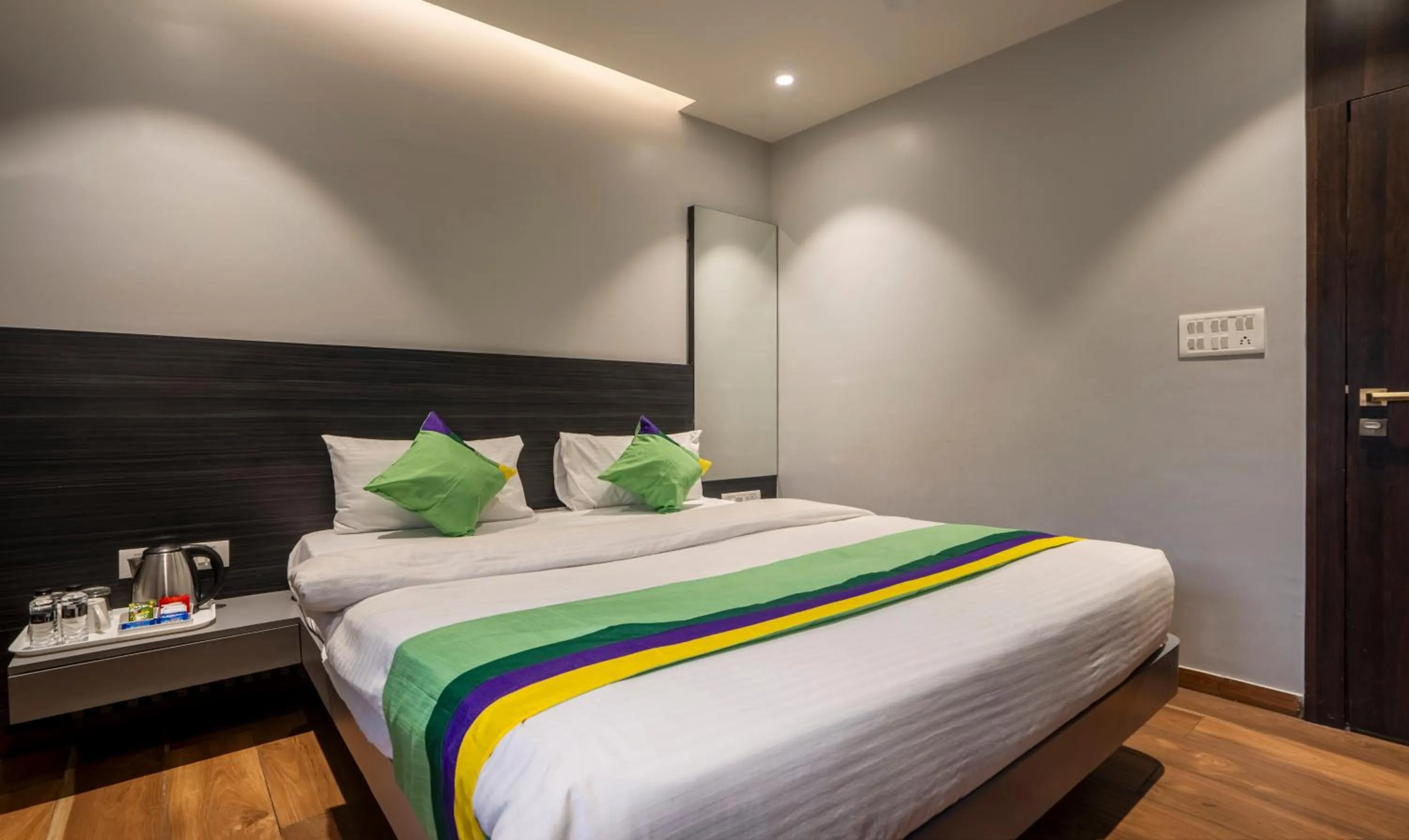 Bed in Treebo Prasha