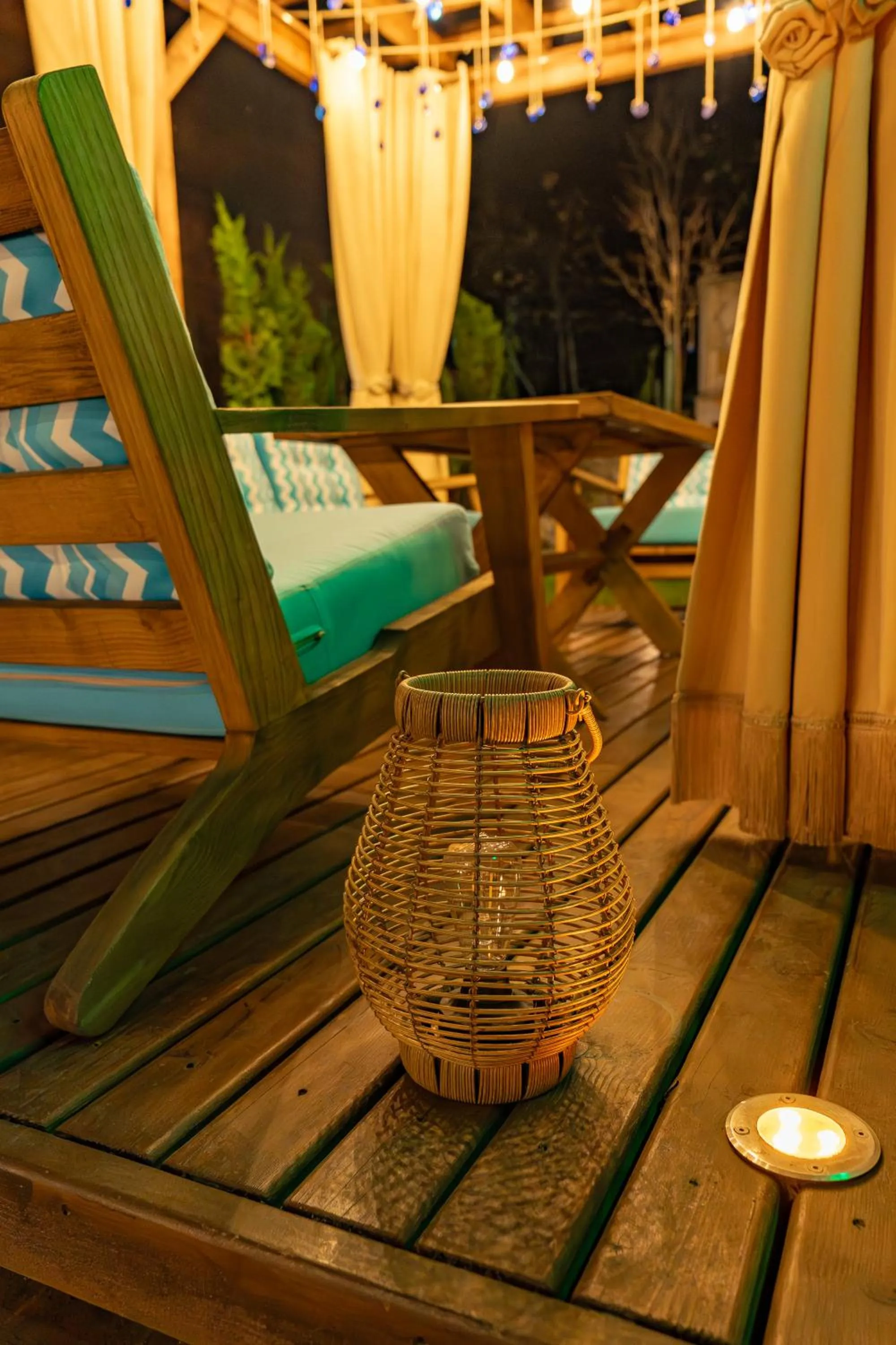 Patio in POISON GARDEN SUİTE