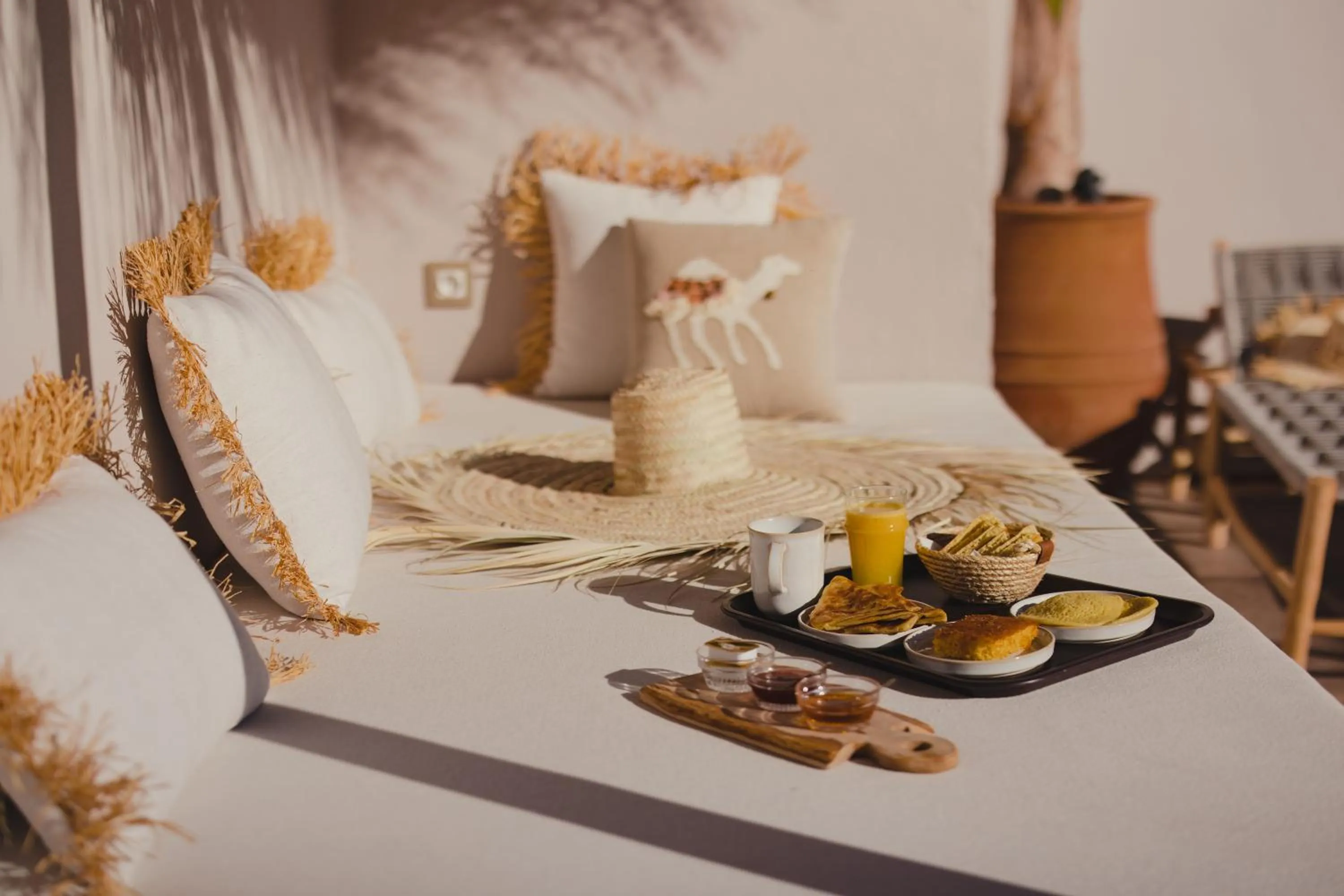 Food and drinks in Riad Tizou