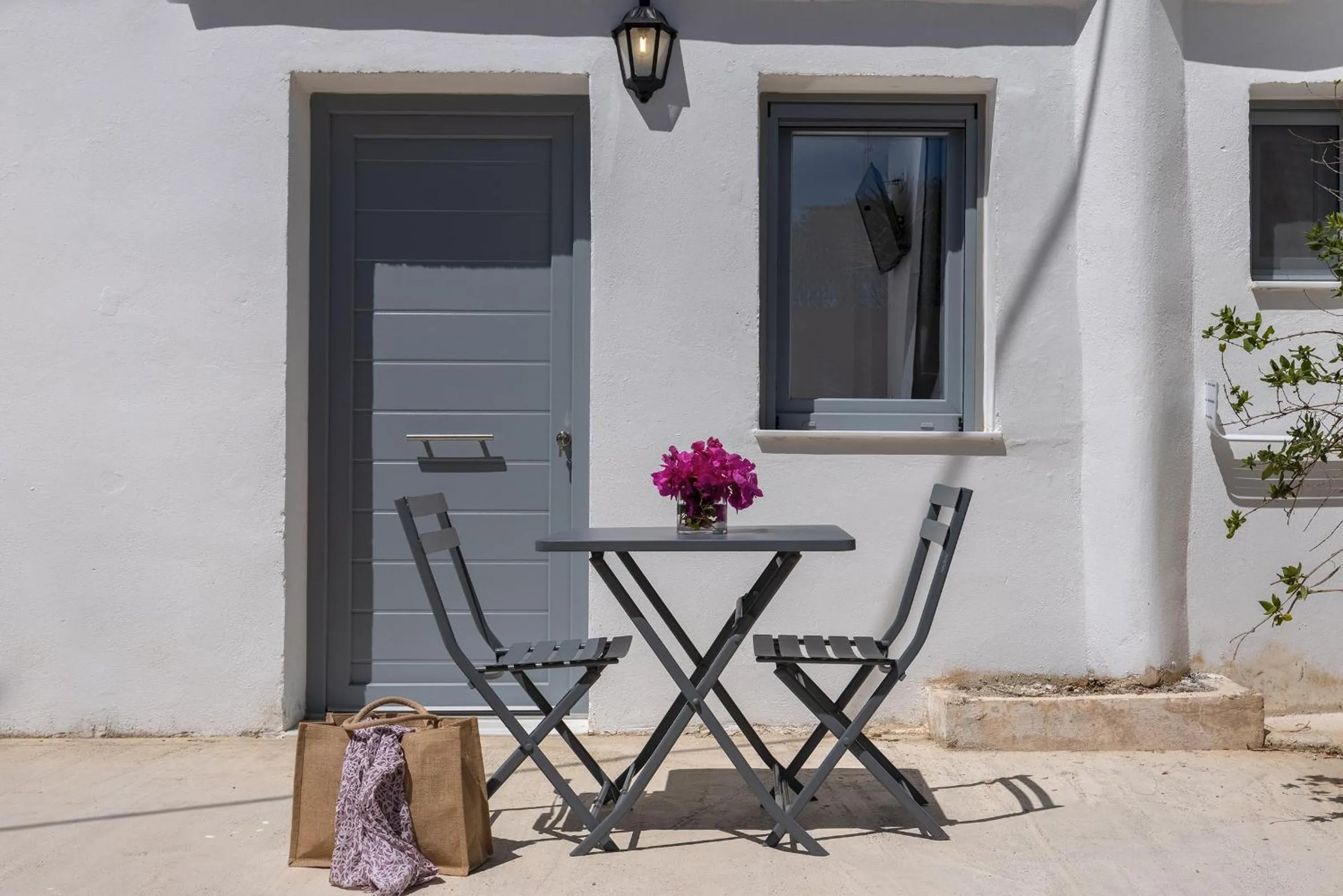 Chrysonisos Suites with Sunset & Seaviews near Kini