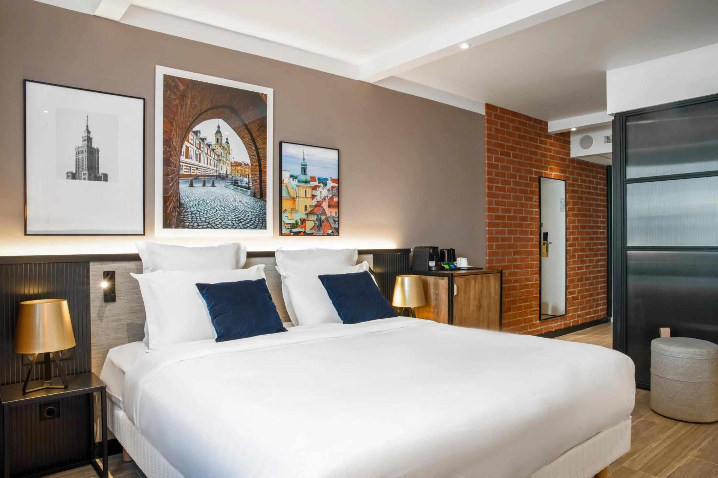 Bed in Golden Tulip Warszawa Centrum