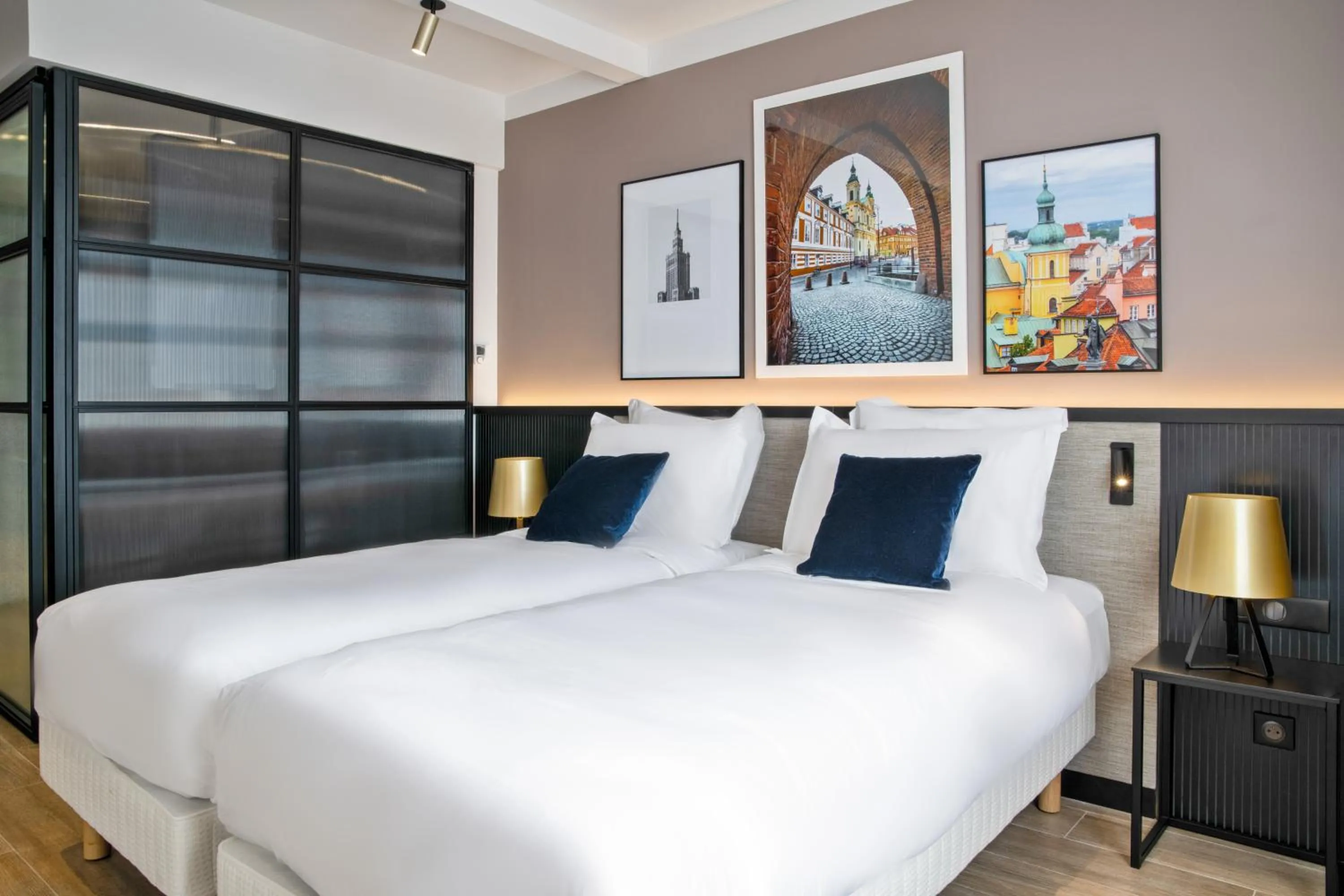 Bed in Golden Tulip Warszawa Centrum